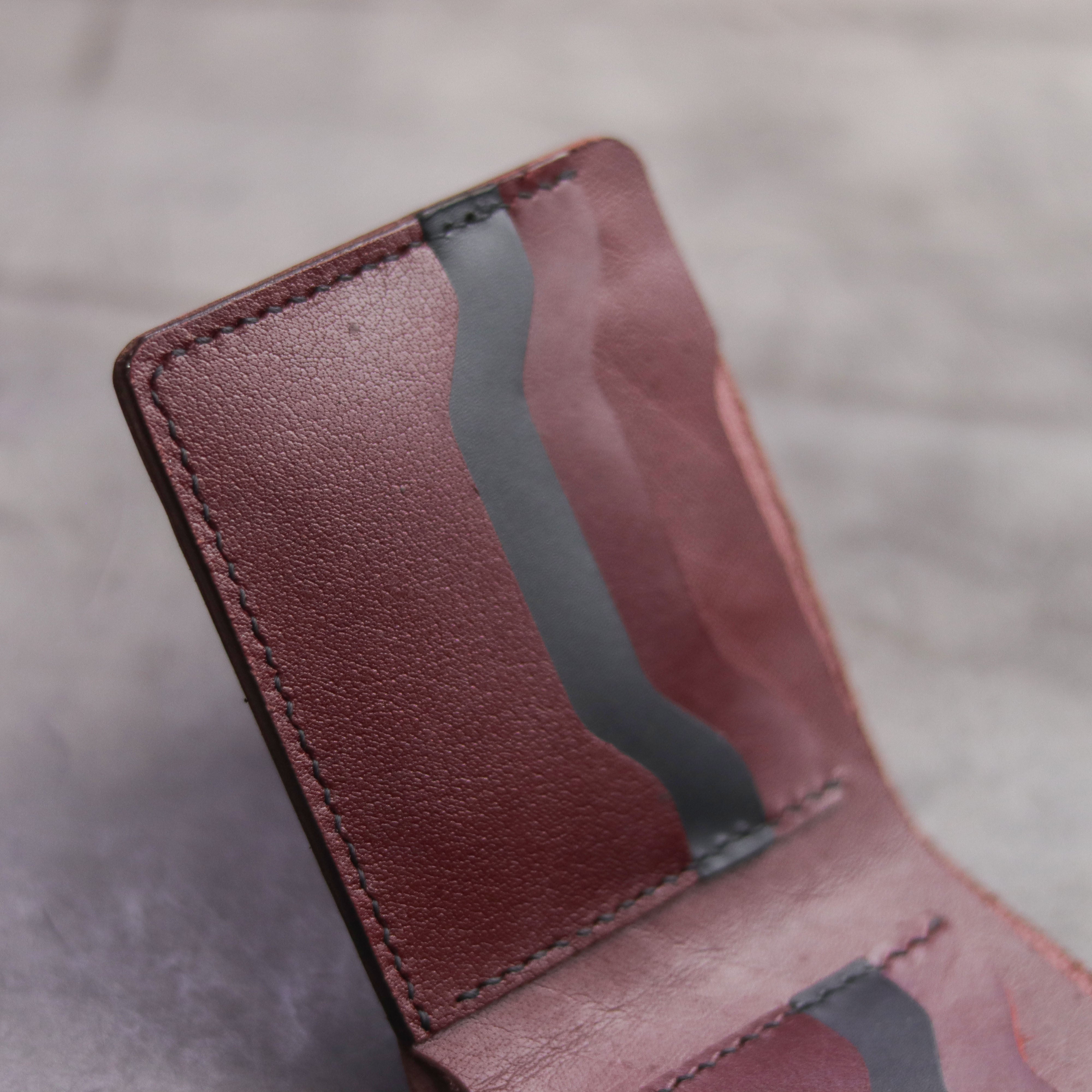 "MAXIMUS" BI-FOLD WALLET - GARNET BURGUNDY