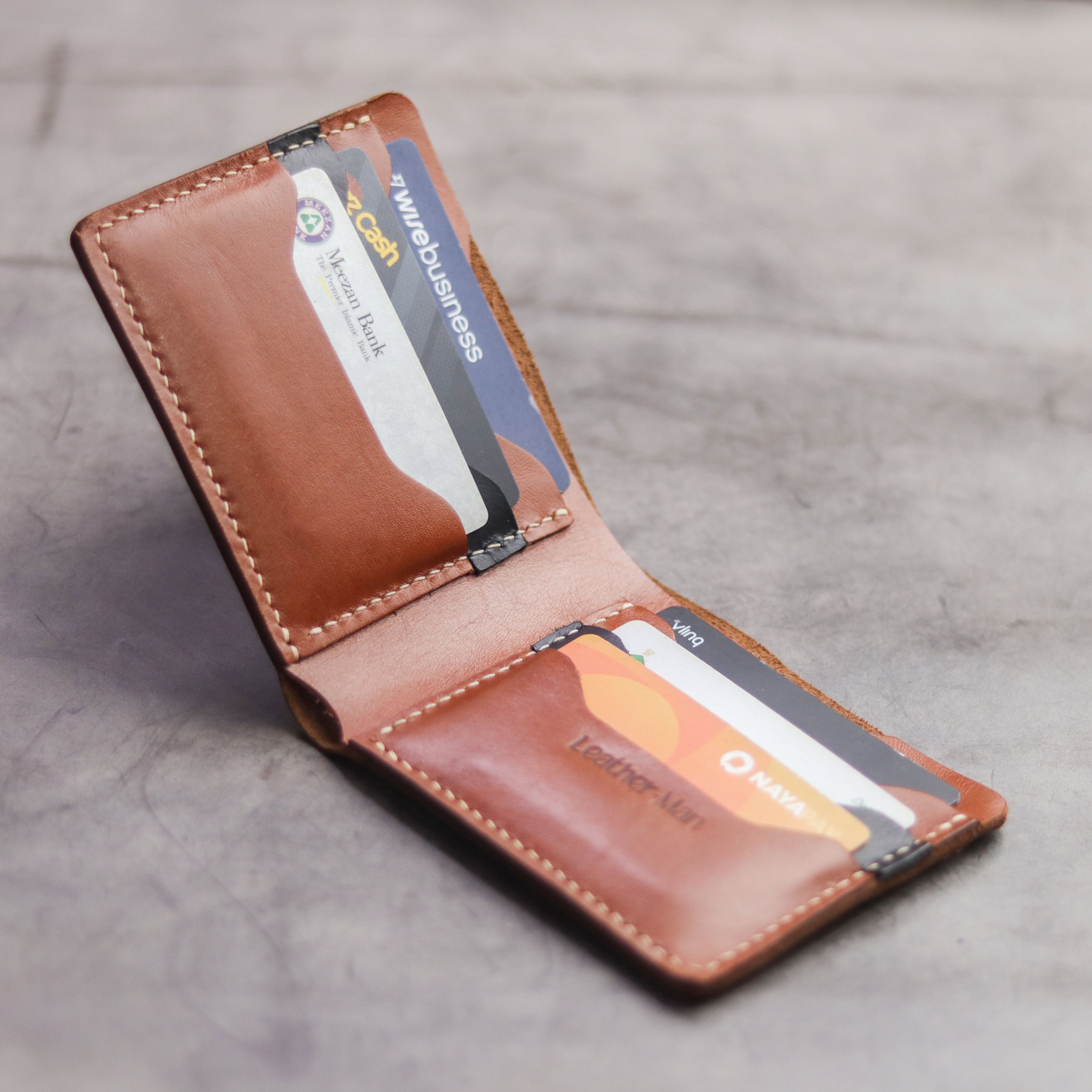 "MAXIMUS" BI-FOLD WALLET - TAN BROWN