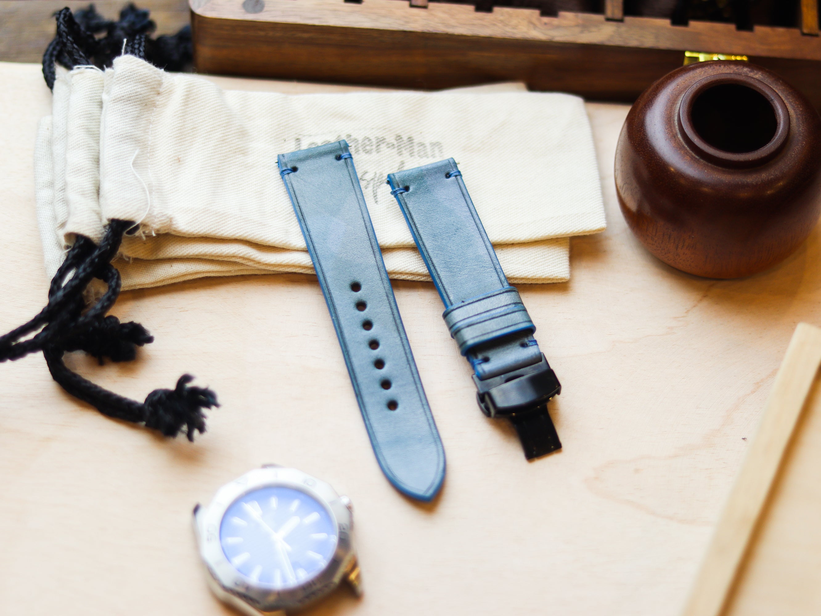 ITALIAN WAXED CAMOUFLAGE HAND-CRAFTED STRAPS MINIMAL STITCHED - ARCTIC BLUE