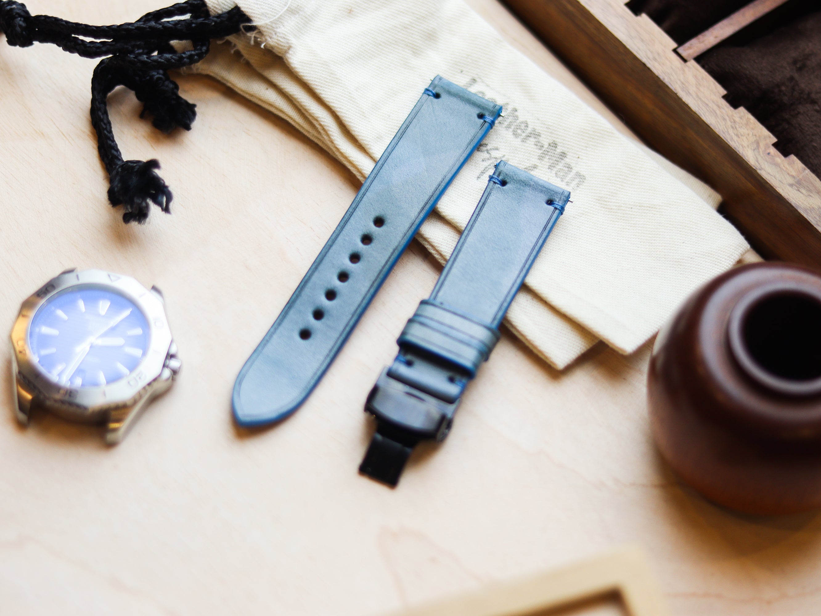 ITALIAN WAXED CAMOUFLAGE HAND-CRAFTED STRAPS MINIMAL STITCHED - ARCTIC BLUE