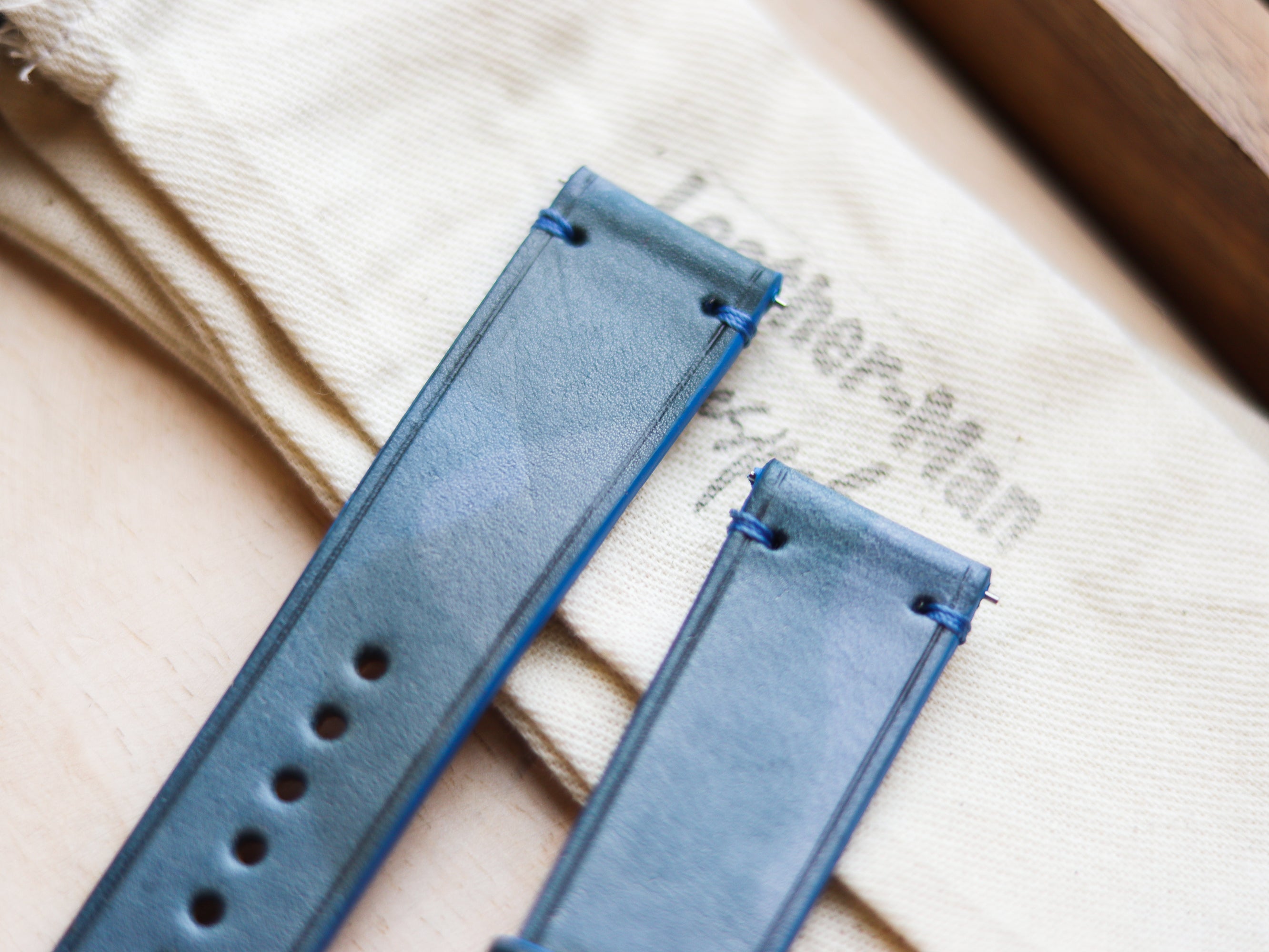 ITALIAN WAXED CAMOUFLAGE HAND-CRAFTED STRAPS MINIMAL STITCHED - ARCTIC BLUE