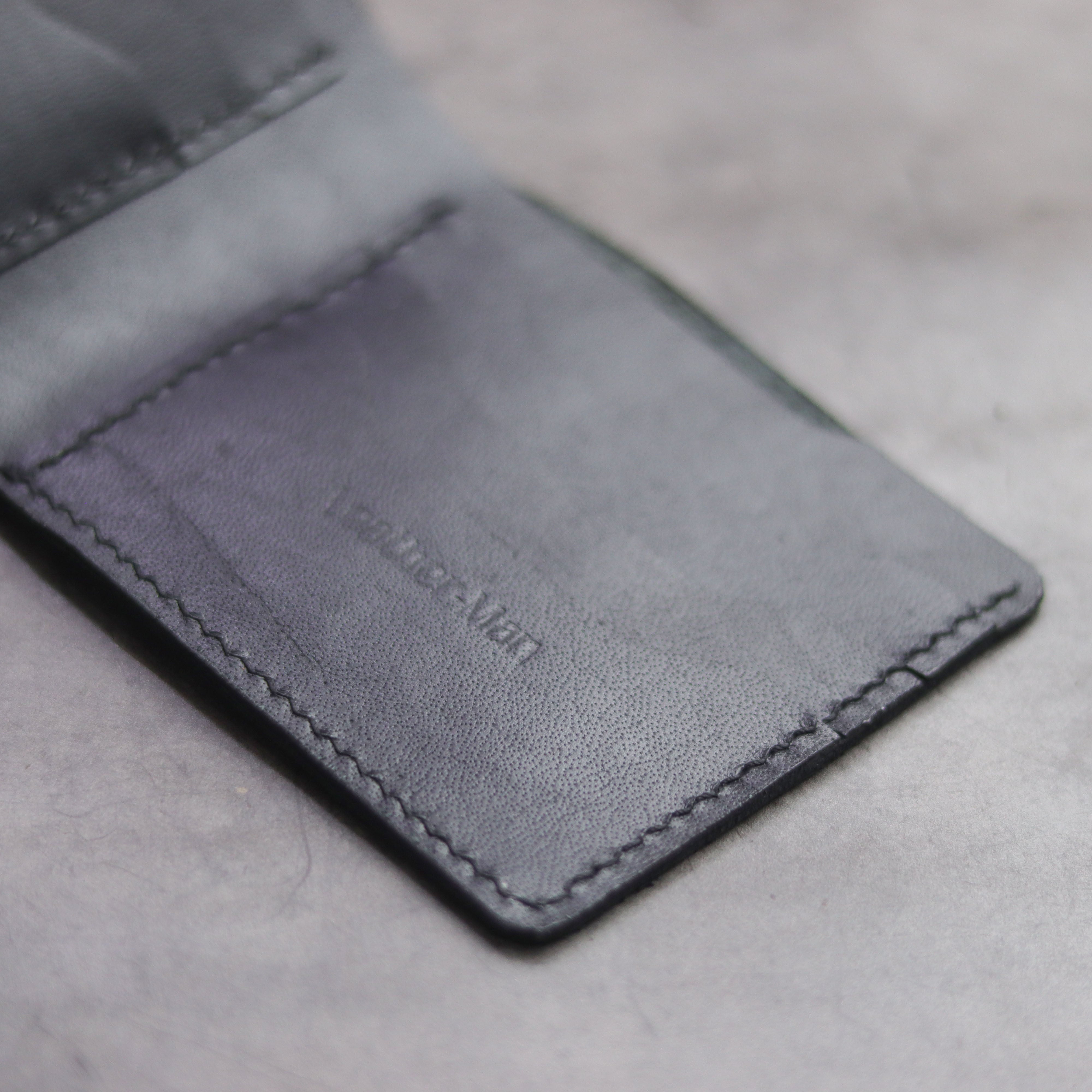 "MAXIMUS" BI-FOLD WALLET - BLACK