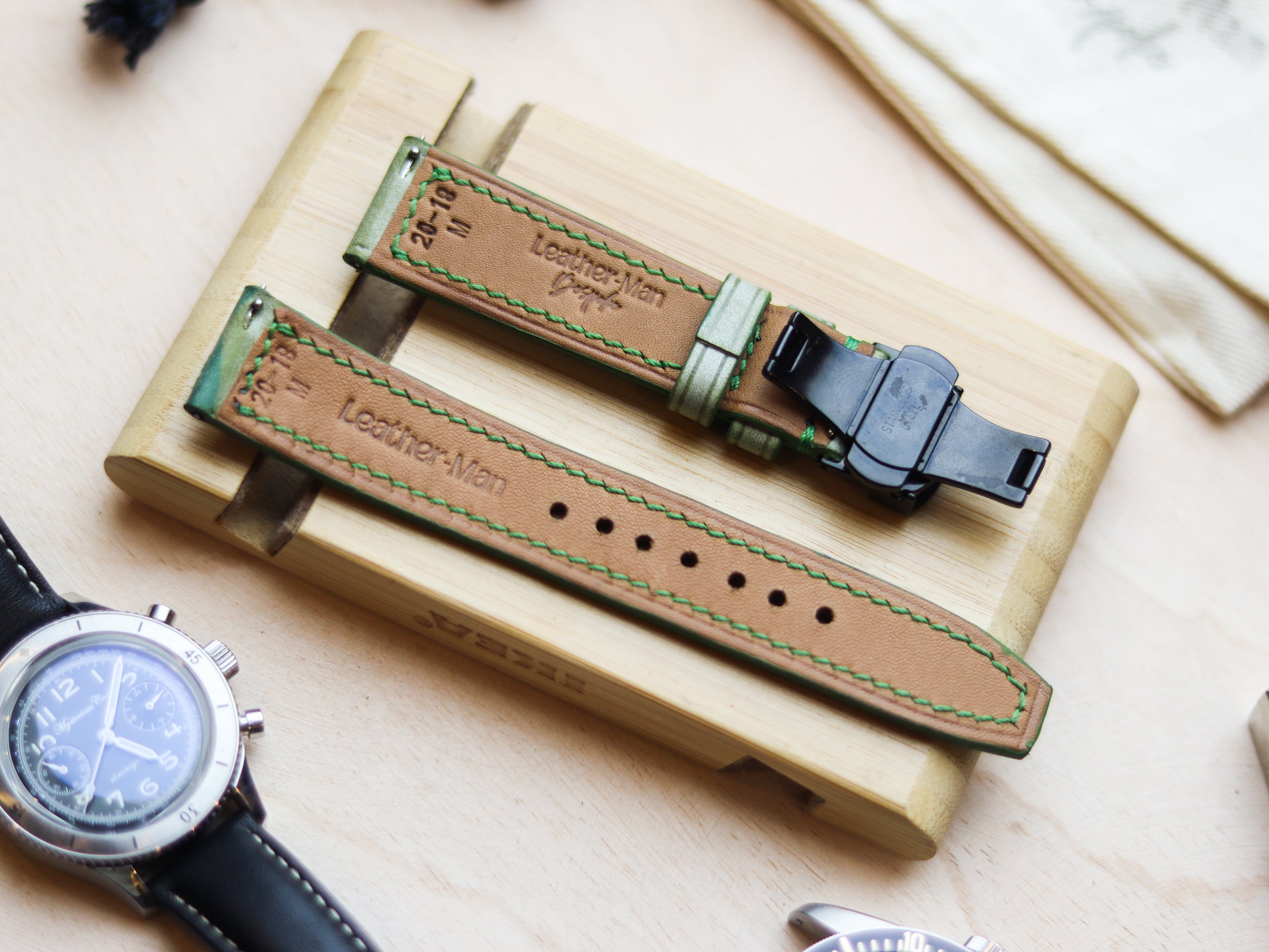 ITALIAN WAXED CAMOUFLAGE HAND-CRAFTED STRAPS BOX STITCHED - LIME GREEN