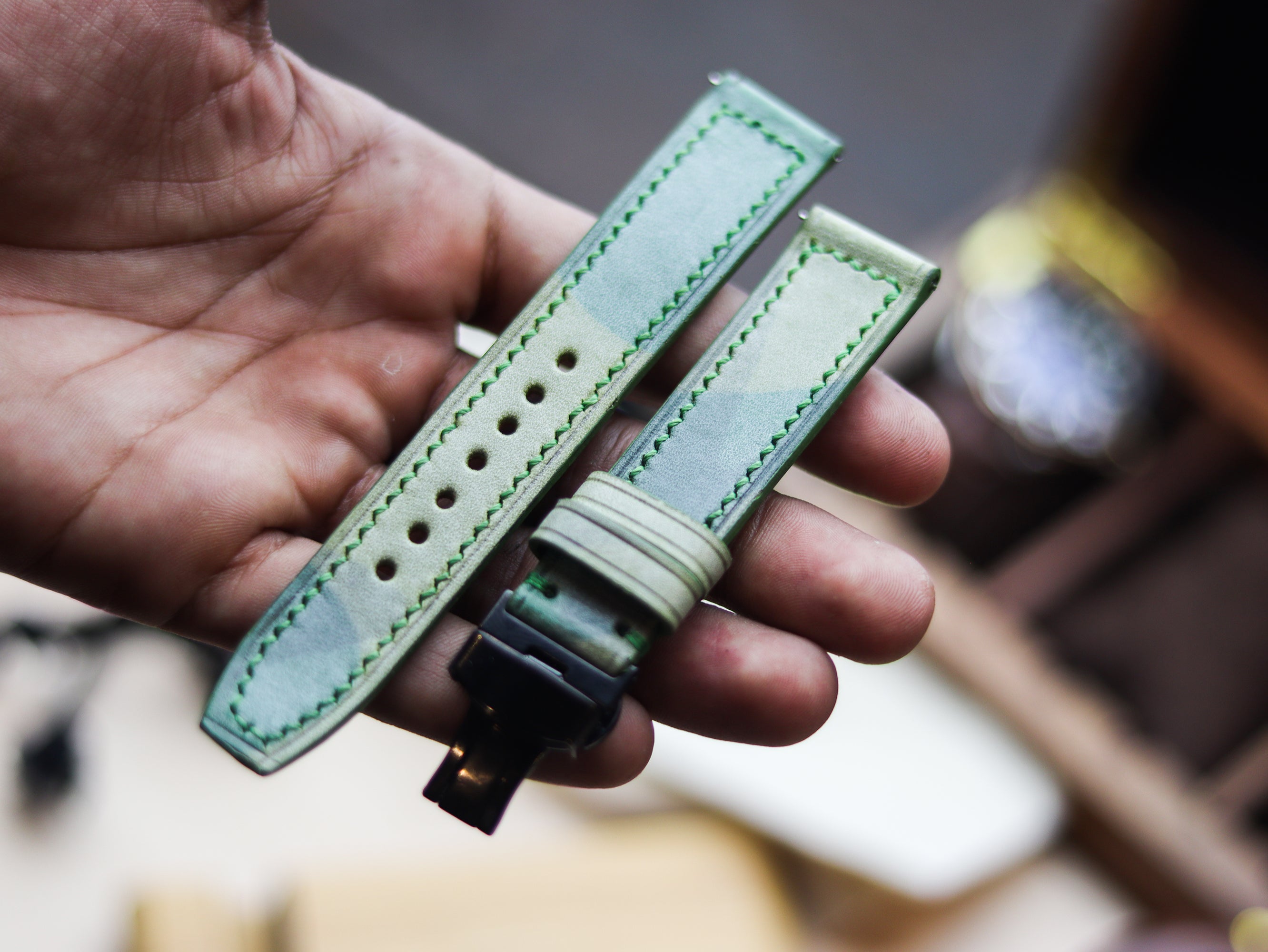 ITALIAN WAXED CAMOUFLAGE HAND-CRAFTED STRAPS BOX STITCHED - LIME GREEN