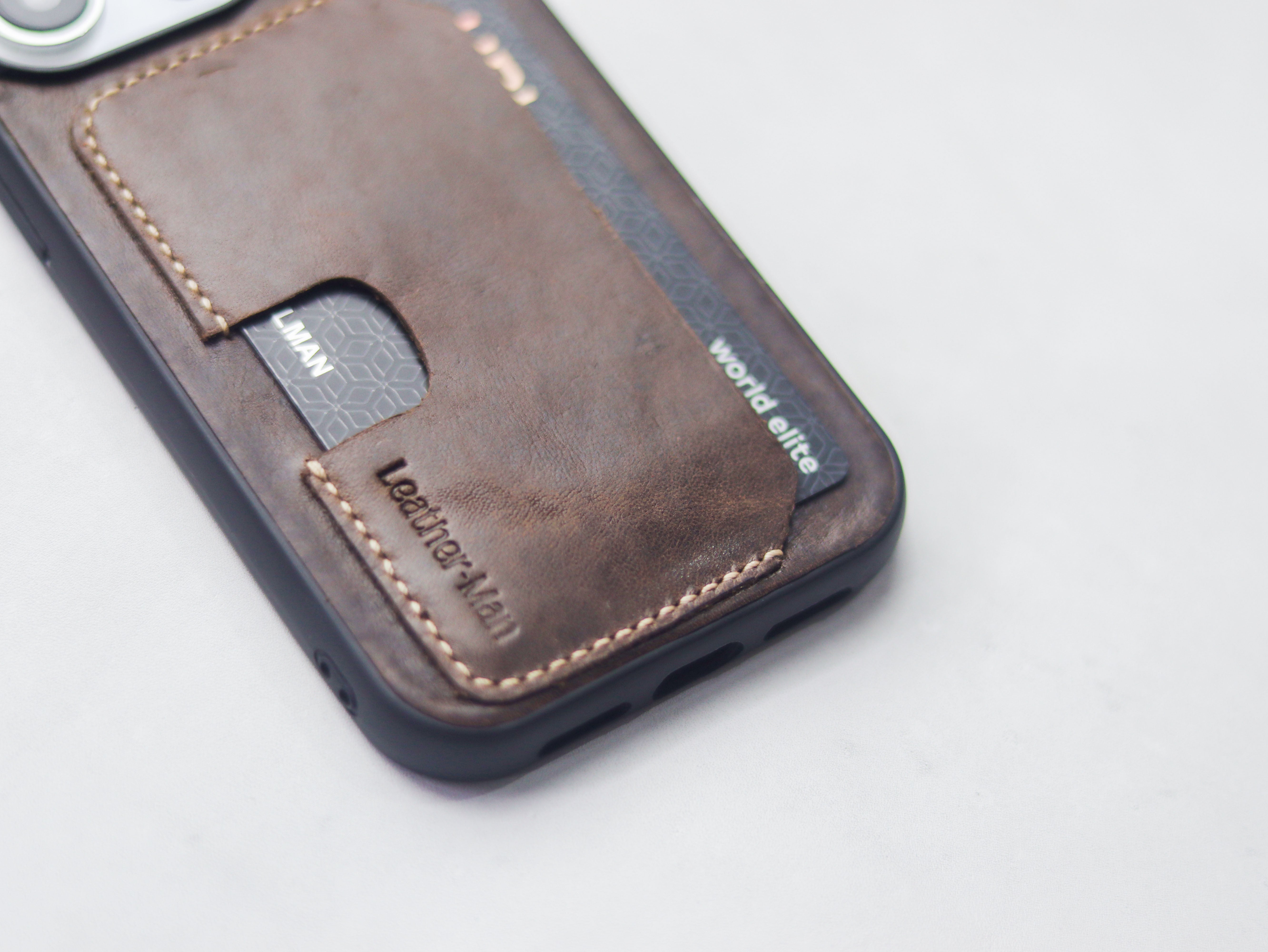 WALNUT BROWN LEATHER - WALLET PHONE CASE