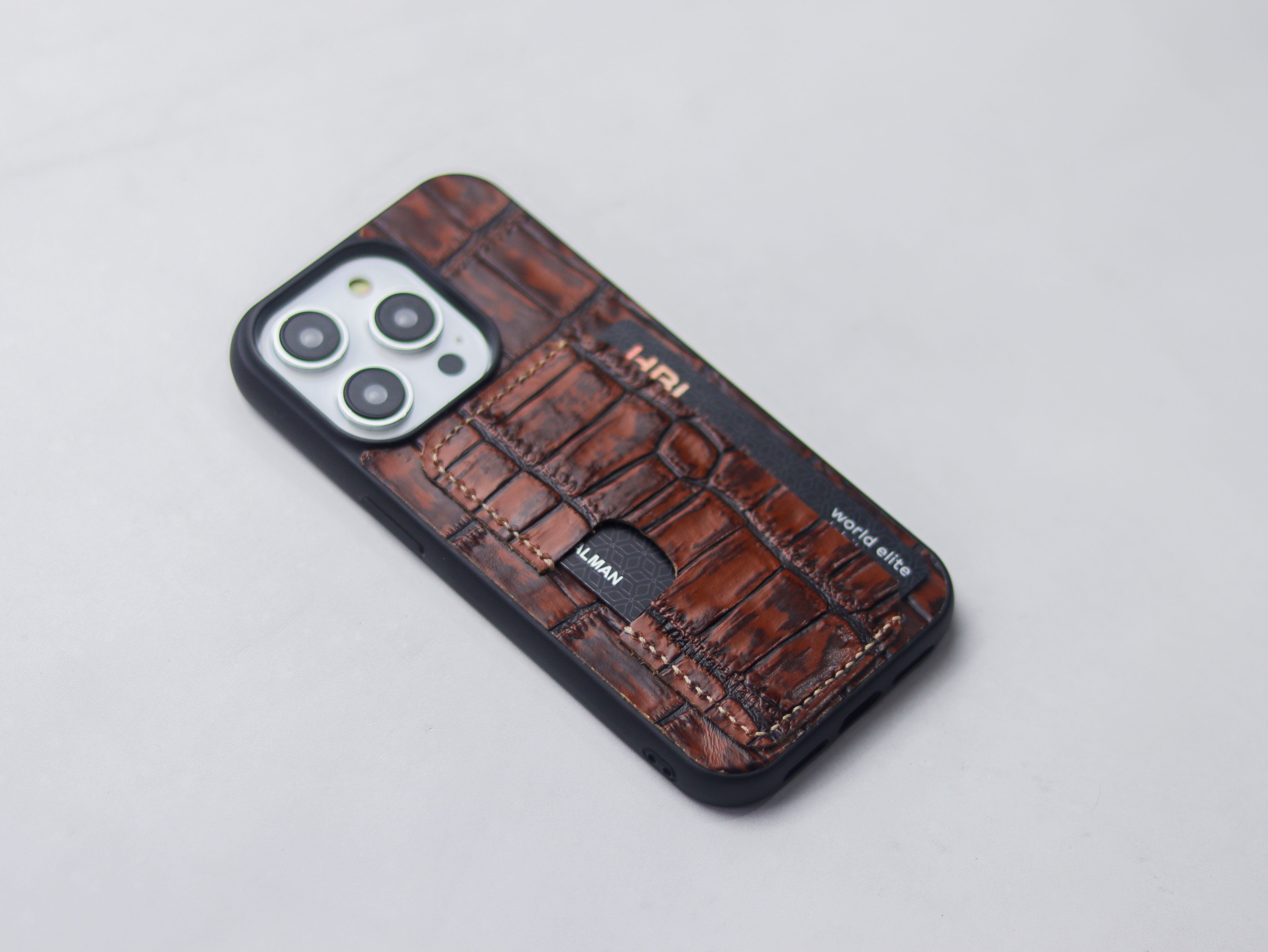 BROWN CROCO LEATHER (LARGE SCALES) -  WALLET PHONE CASE