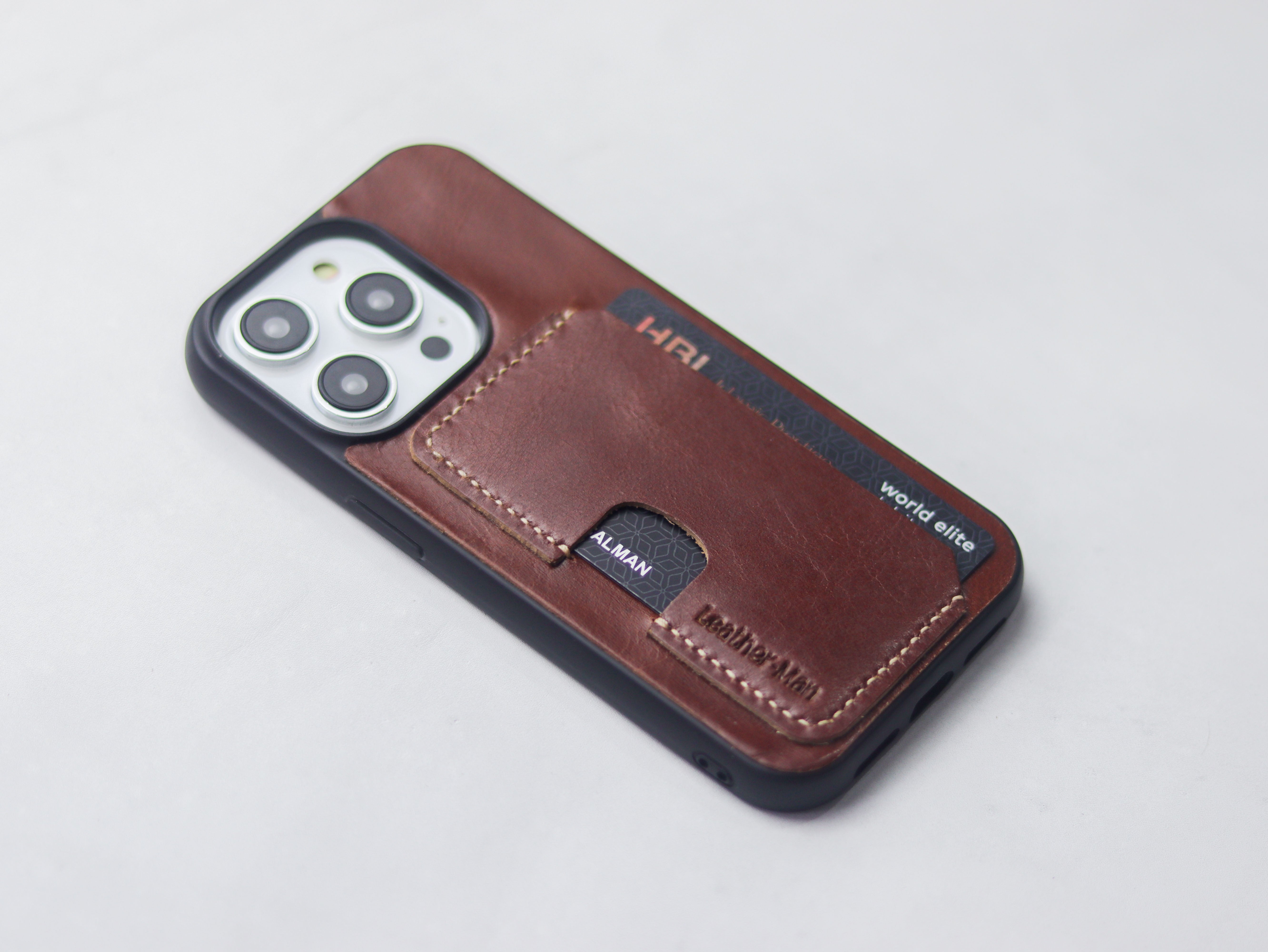 WHISKY BROWN LEATHER - WALLET PHONE CASE