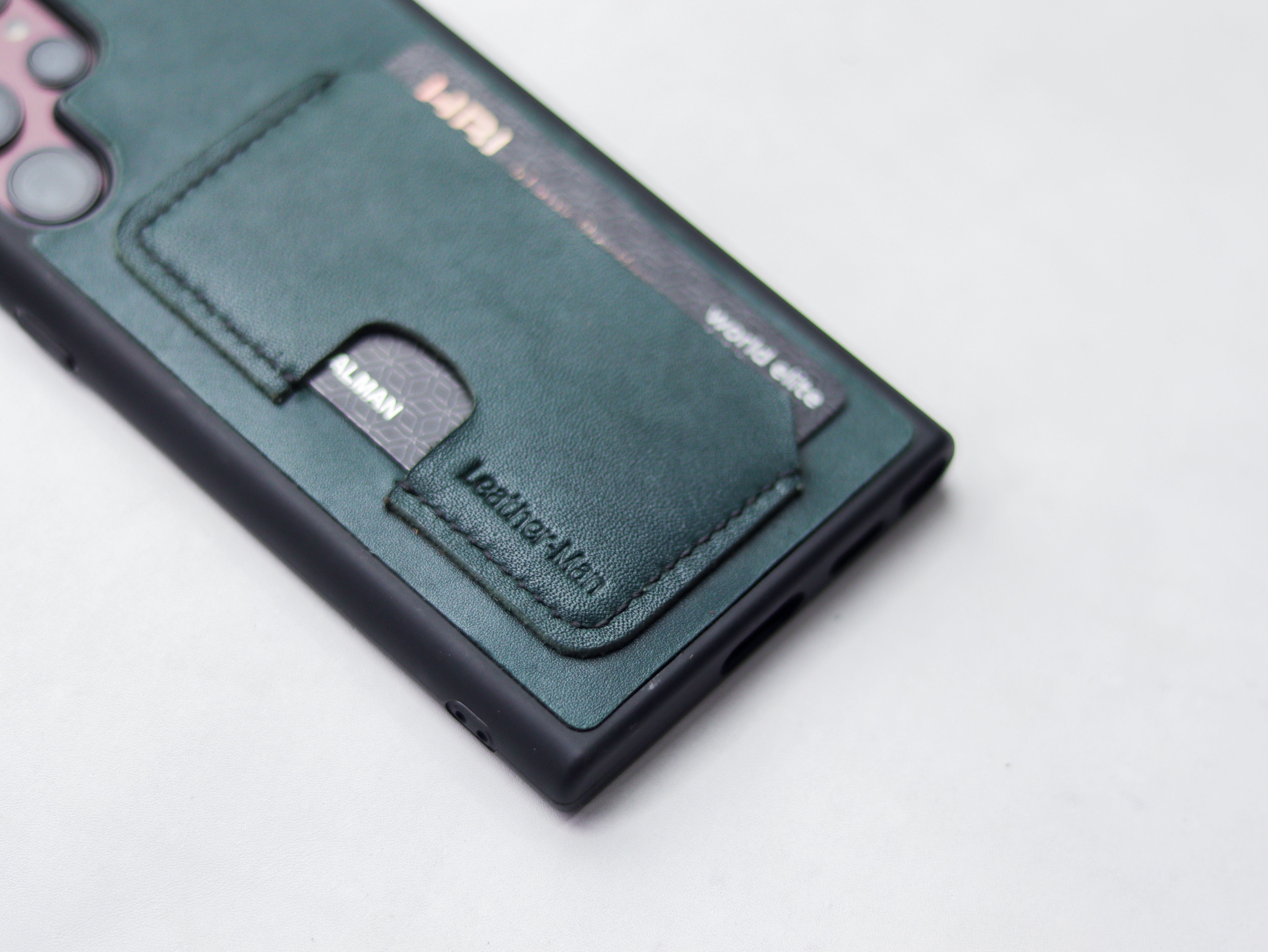 SACRAMENTO GREEN LEATHER WALLET PHONE CASE