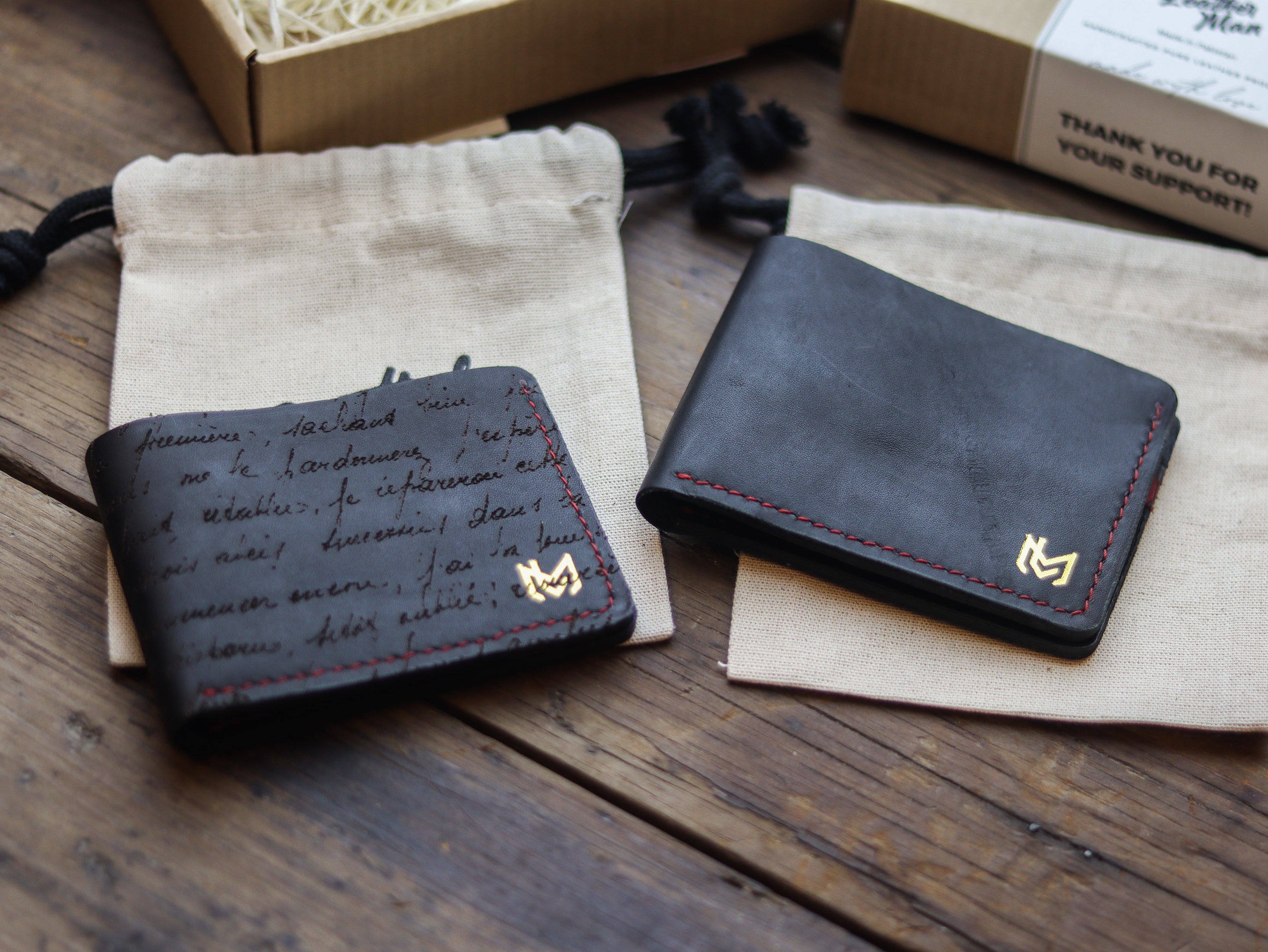 CAMBRIDGE - BLACK & RED