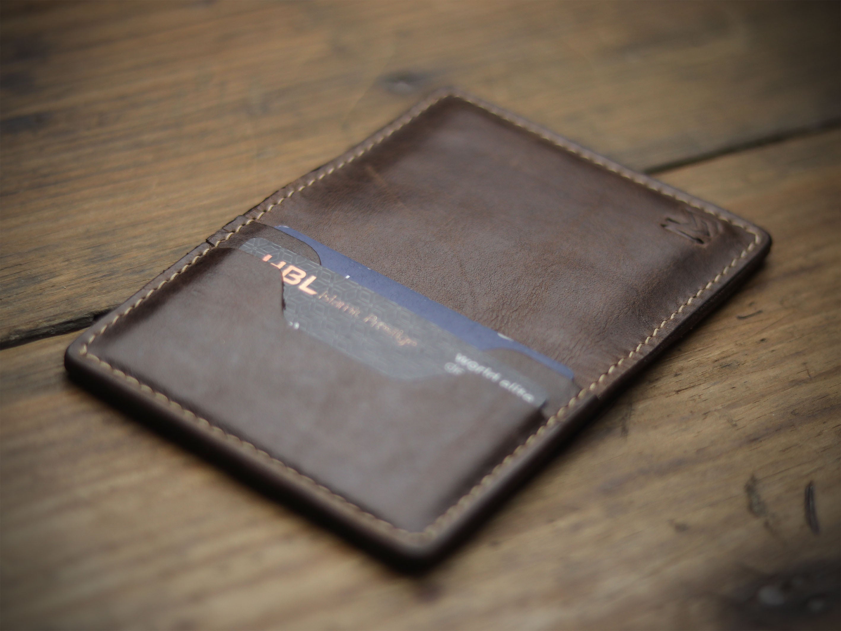 ASTOR - WALNUT BROWN