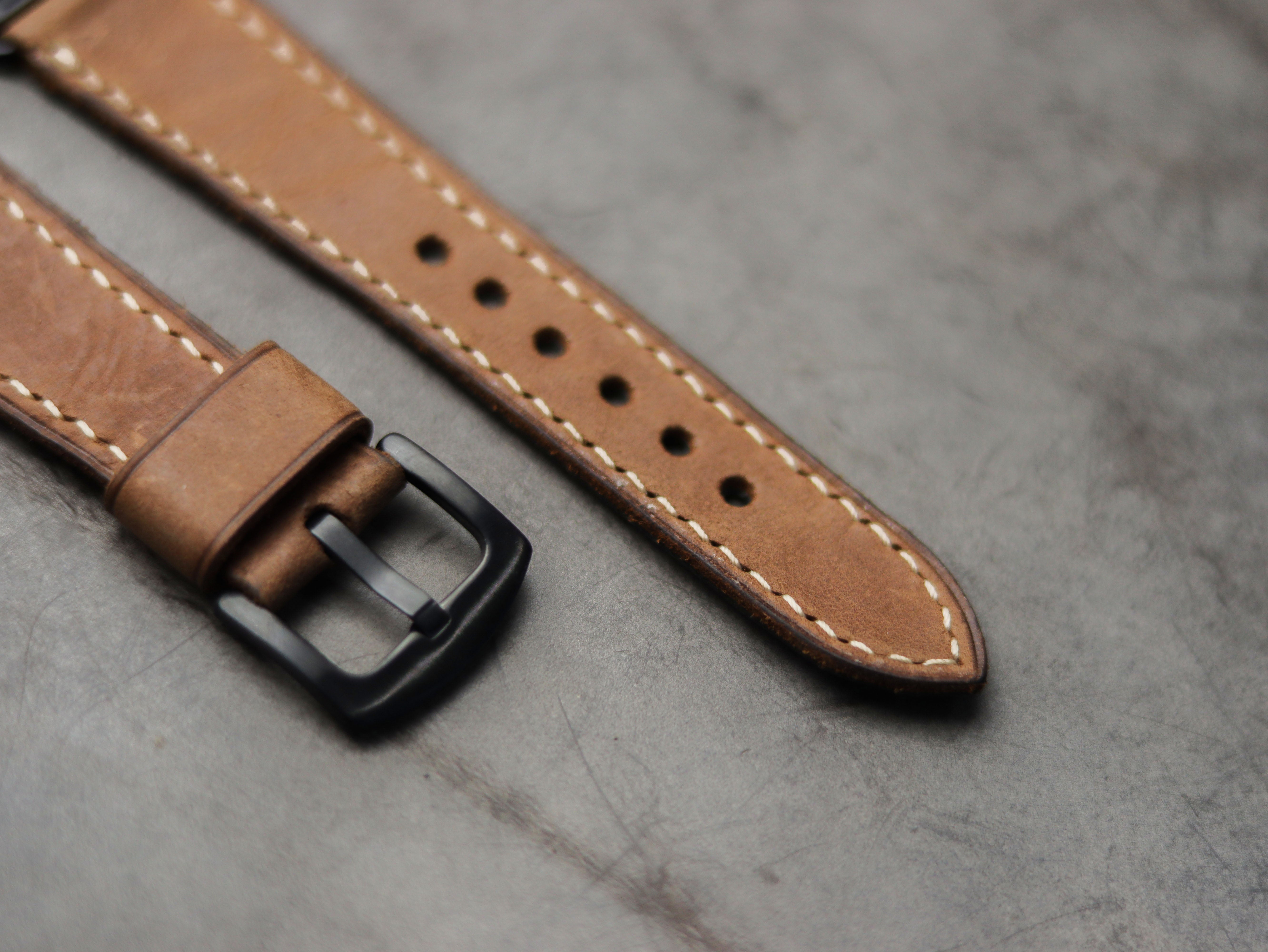 RUSTY BROWN LEATHER - APPLE WATCH STRAPS HAND-CRAFTED