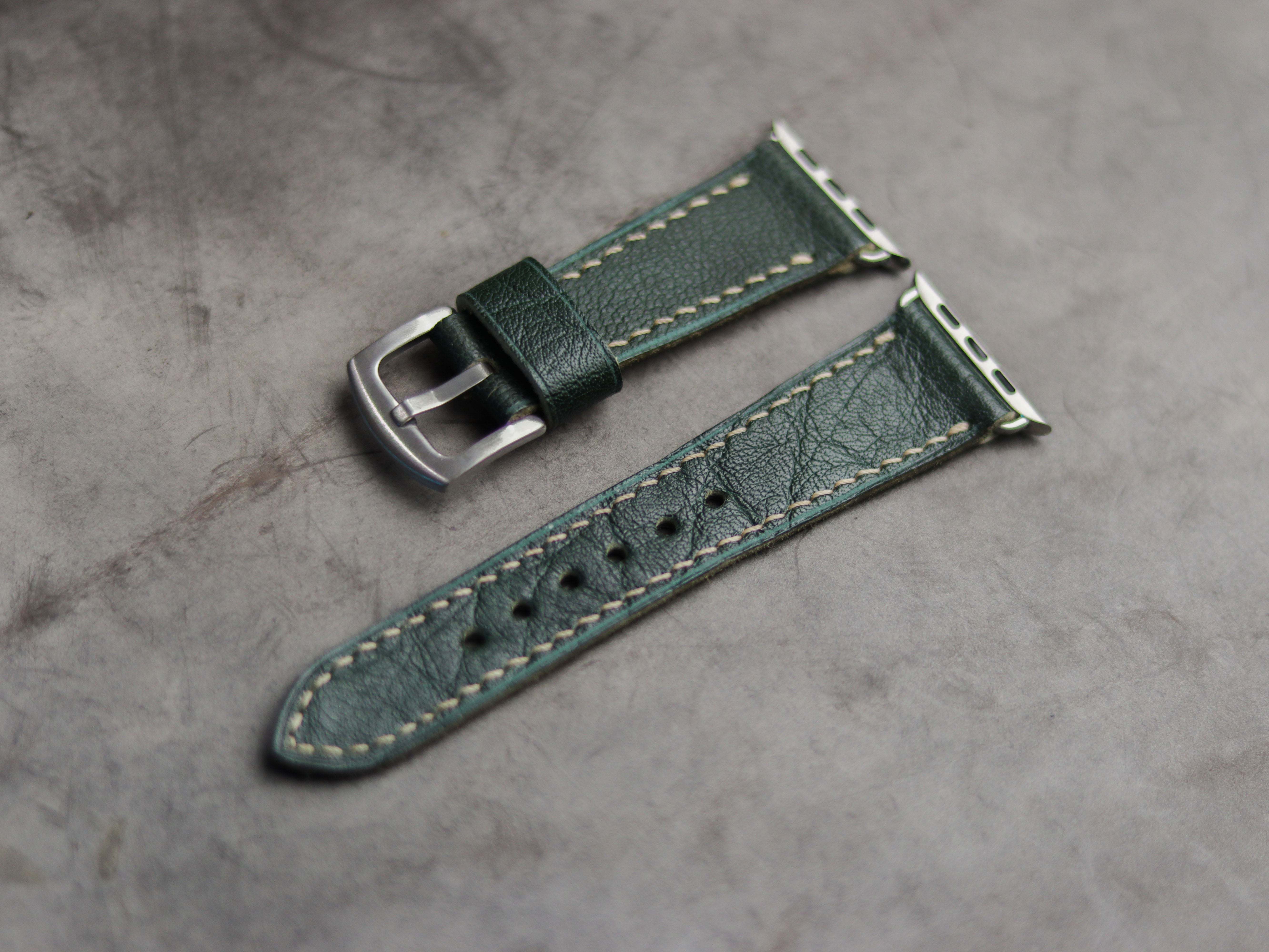 PINE GREEN LEATHER - APPLE WATCH STRAPS HAND-CRAFTED