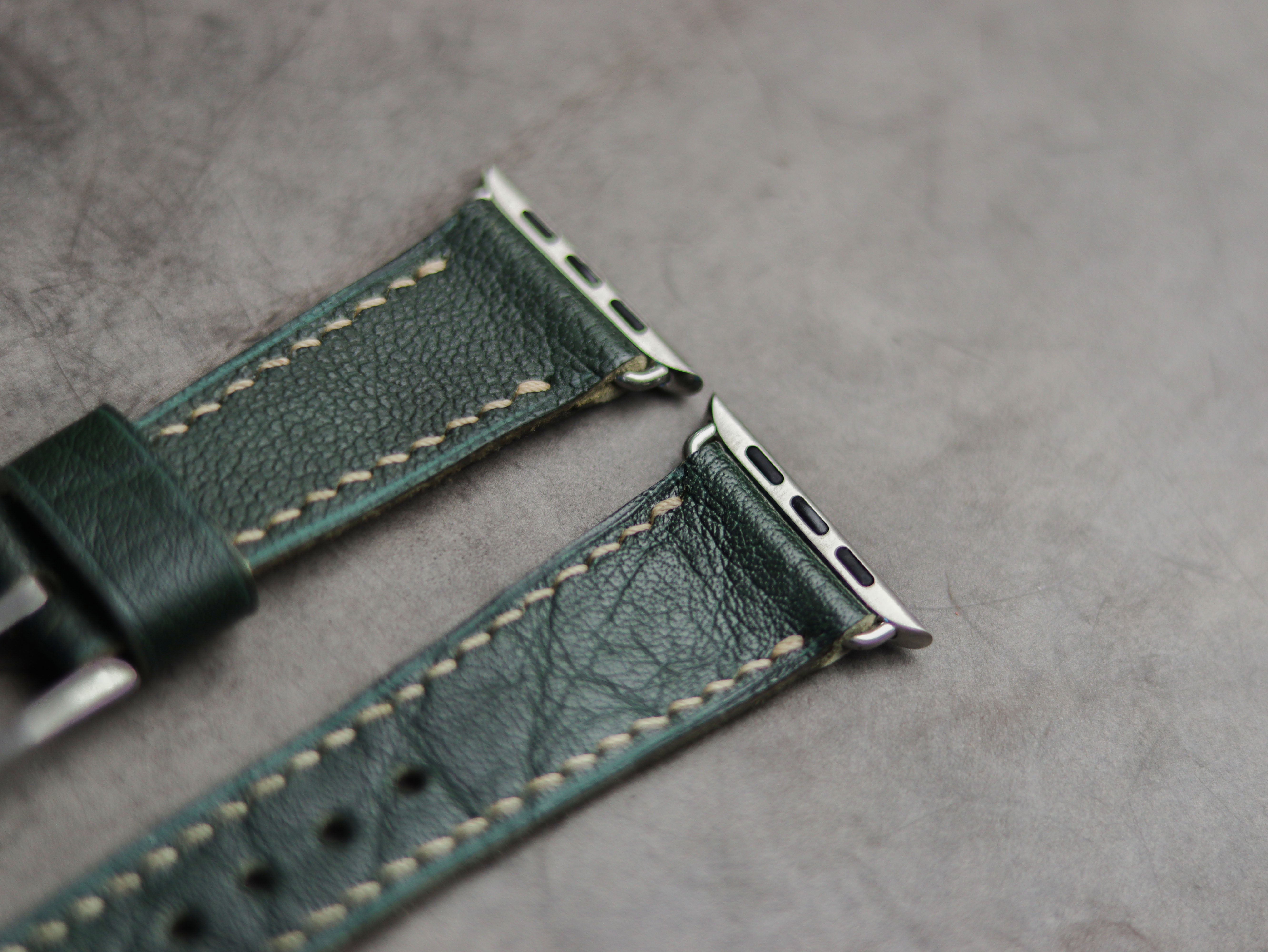 PINE GREEN LEATHER - APPLE WATCH STRAPS HAND-CRAFTED