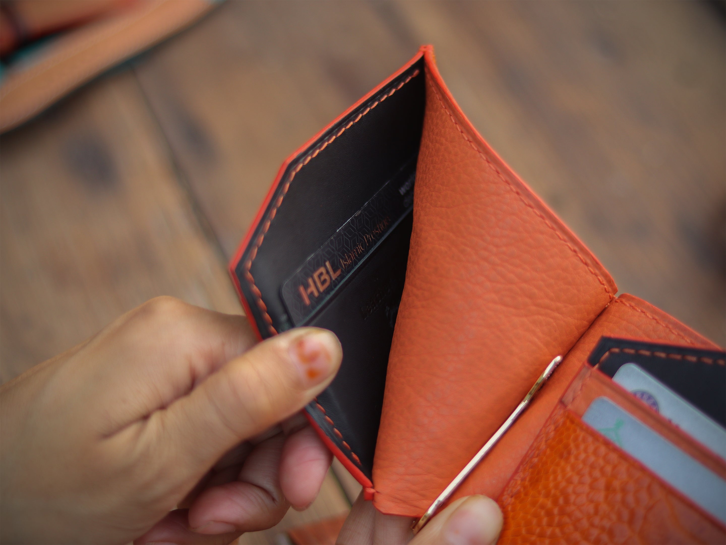 CLIPPER C1 - TANGERINE ORANGE OSTRICH LEG SKIN