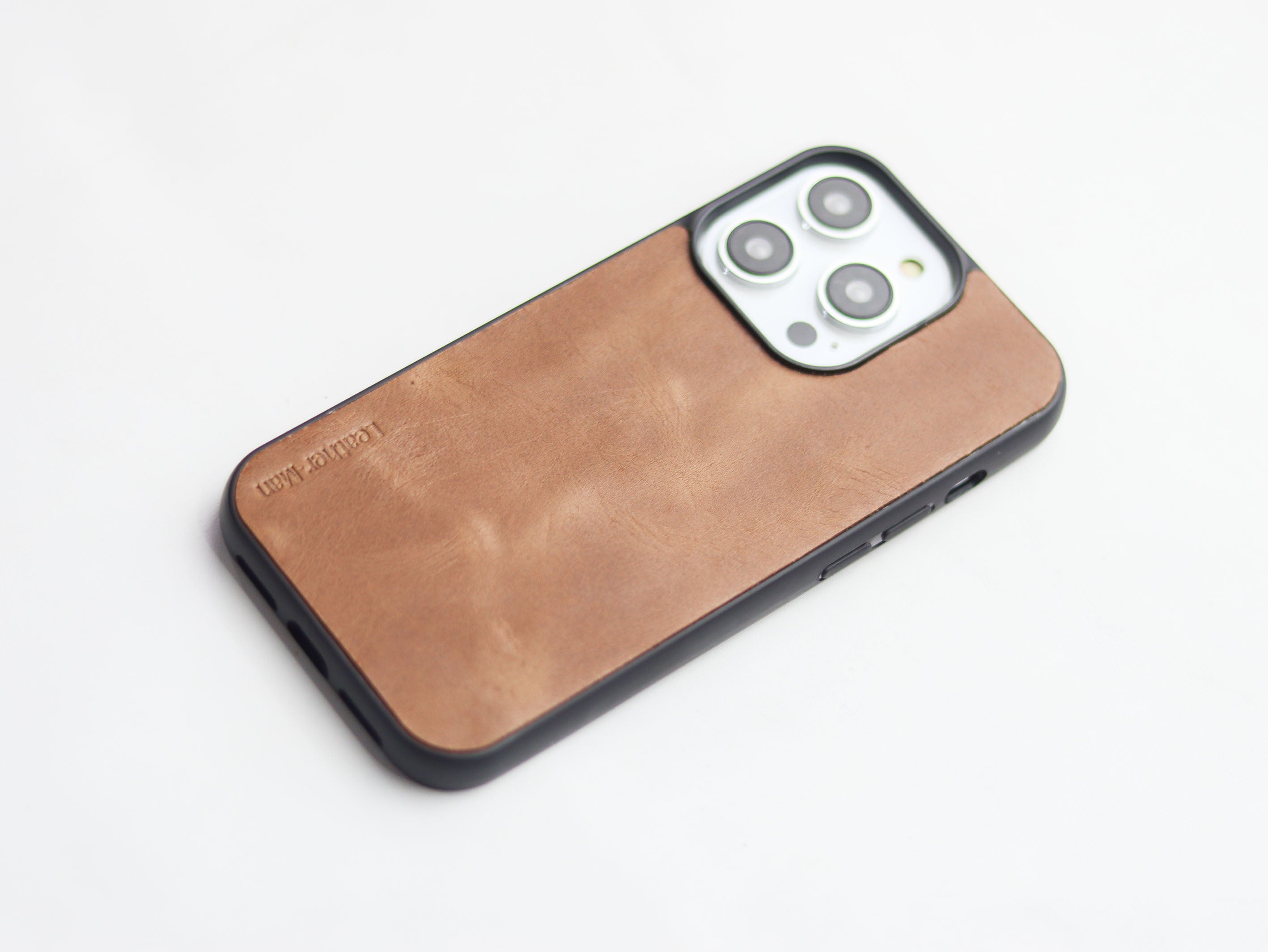 CARAMEL BROWN LEATHER - CLASSIC PHONE CASE