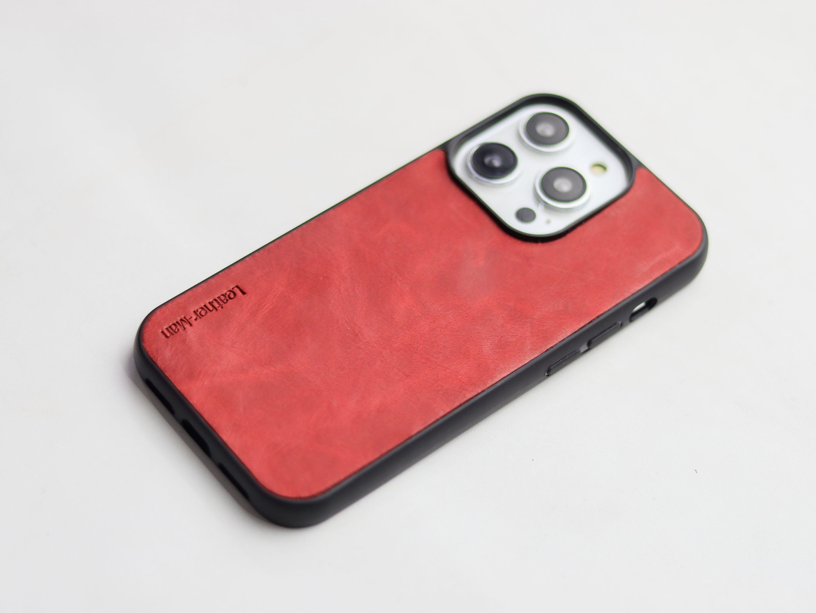 PRISMATIC RED LEATHER - CLASSIC PHONE CASE