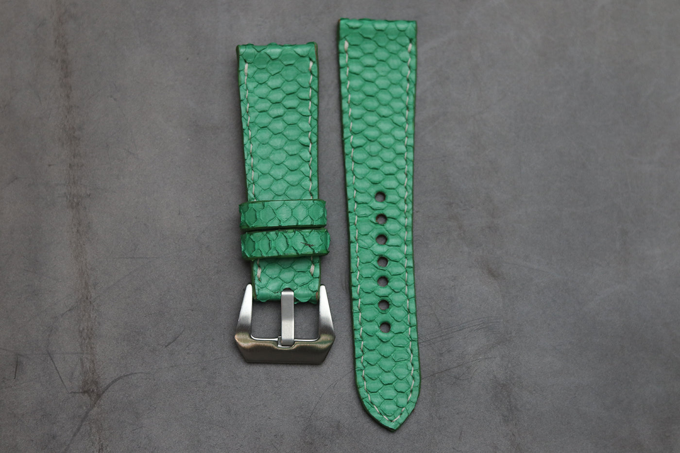 SHAMROCK GREEN SNAKE SKIN FULL STITCHED