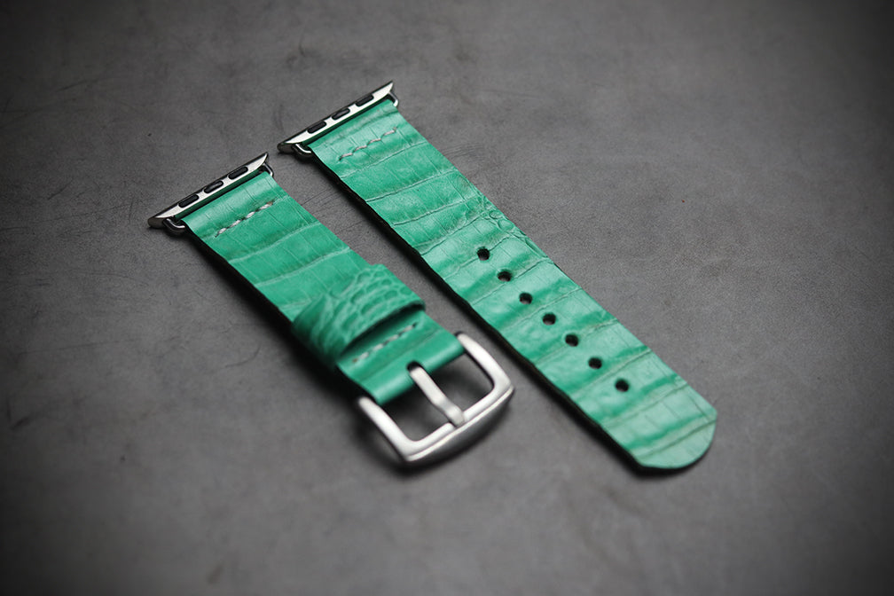 MINT GREEN CROCODILE PARALLEL STITCHED