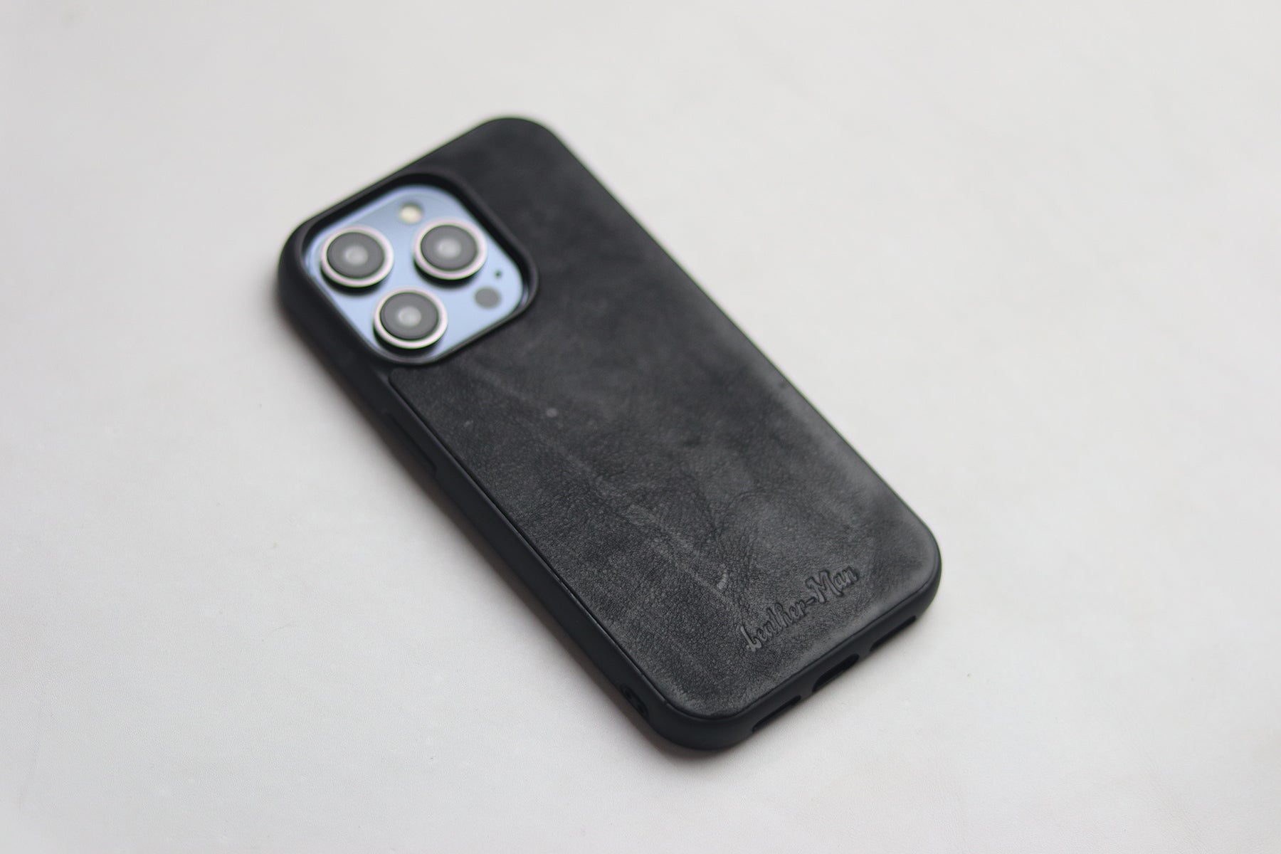 PHANTOM BLACK SIMPLE PHONE CASE