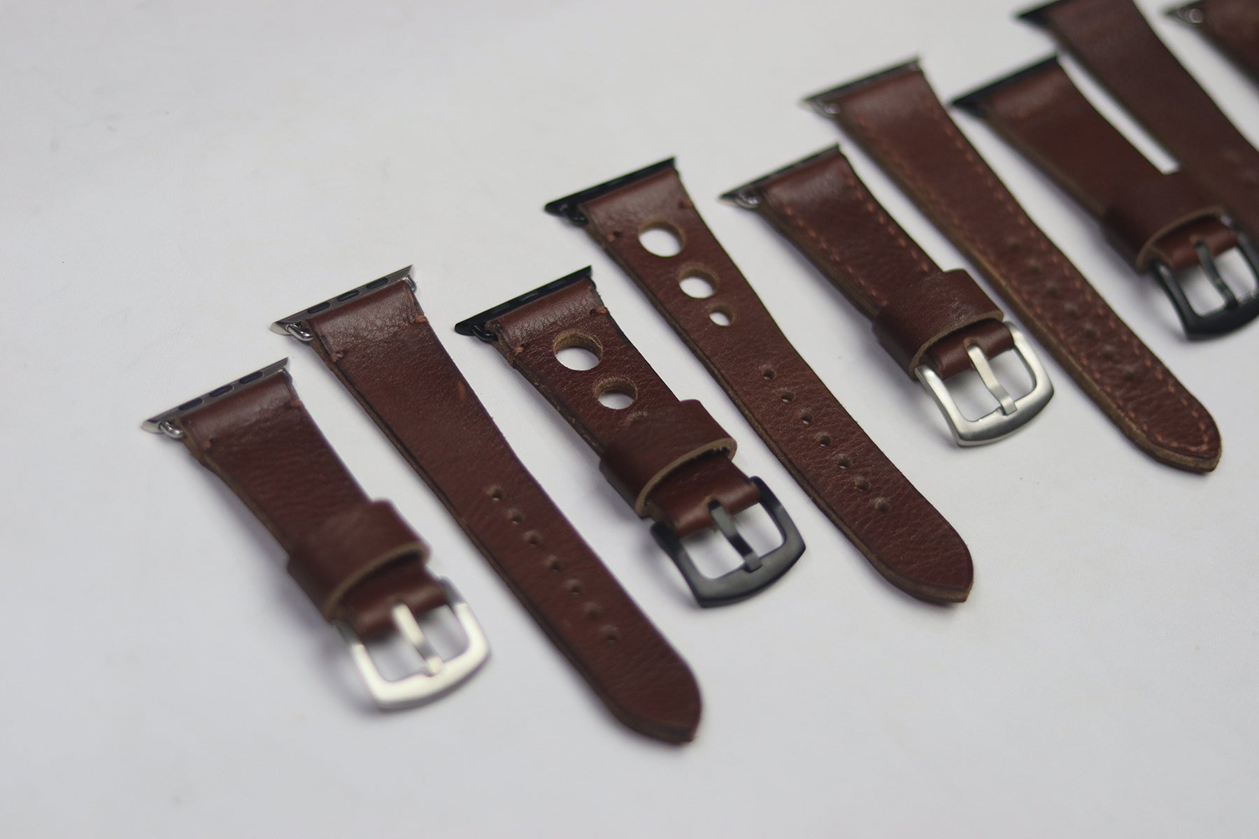 GINGERBREAD BROWN HAND-CRAFTED APPLE WATCH STRAPS