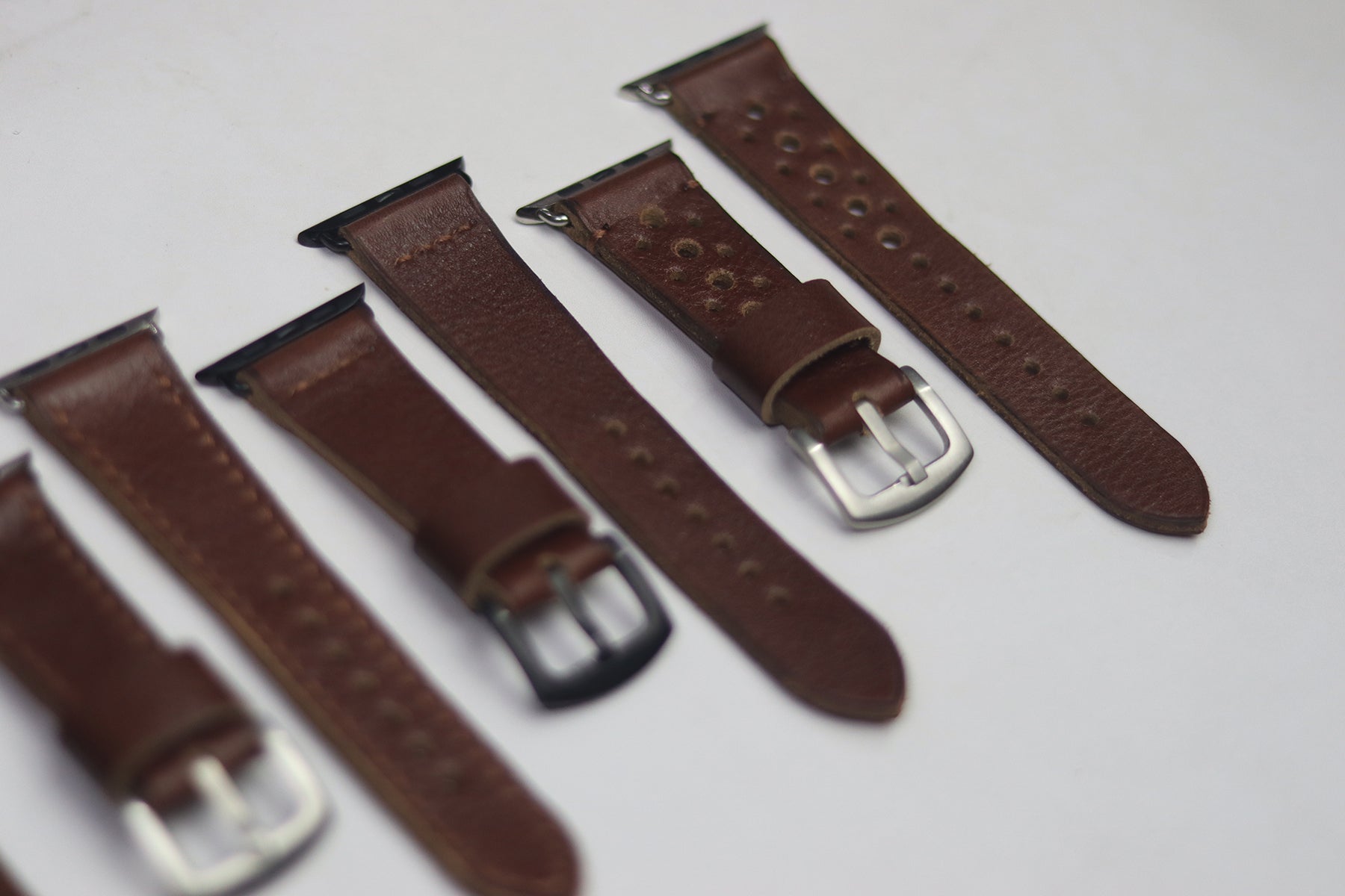 GINGERBREAD BROWN HAND-CRAFTED APPLE WATCH STRAPS