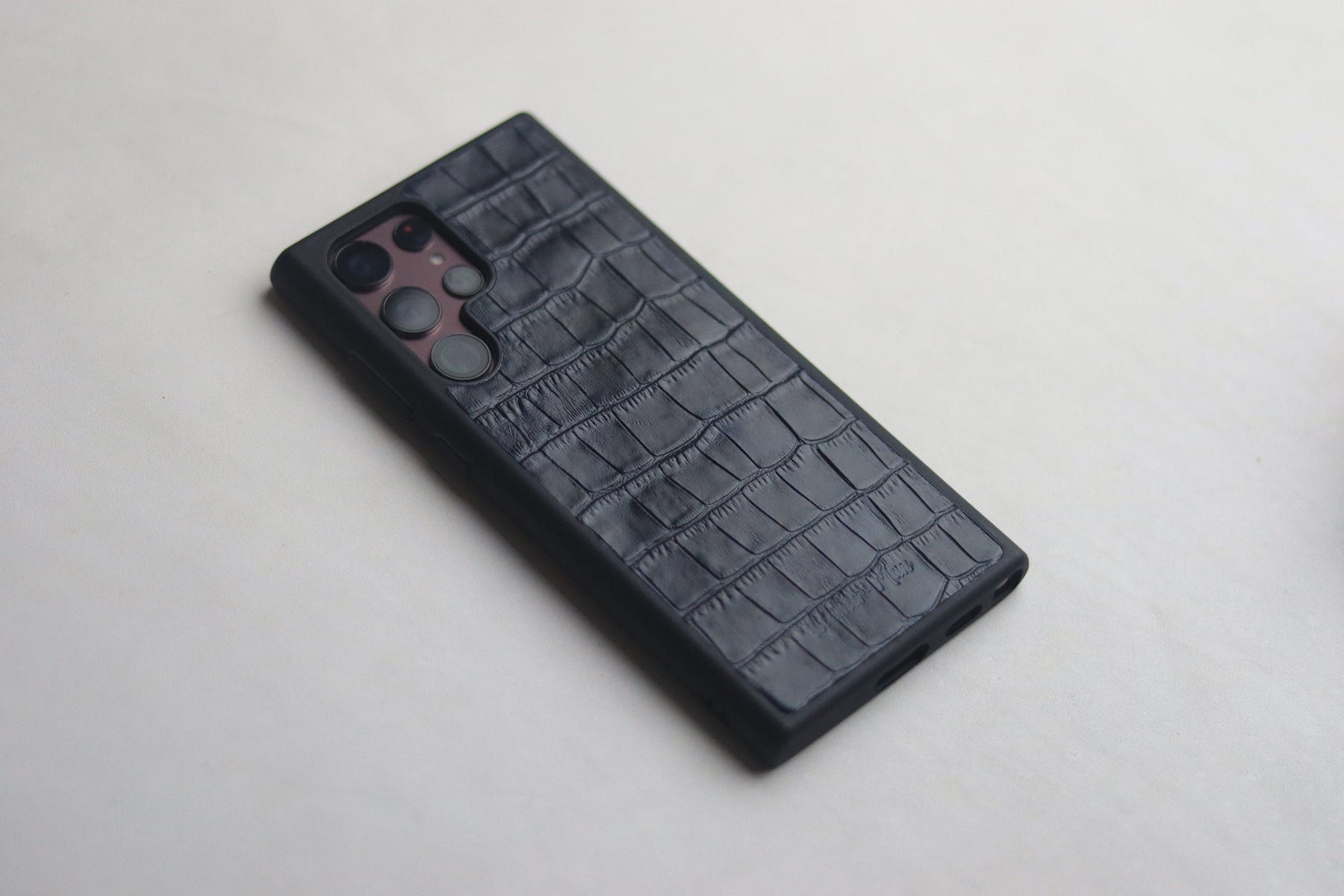 BLUE CROCO CLASSIC PHONE CASE
