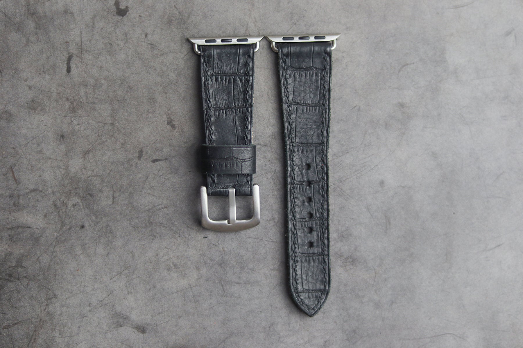 BLACK CROCO HAND-CRAFTED APPLE WATCH STRAPS