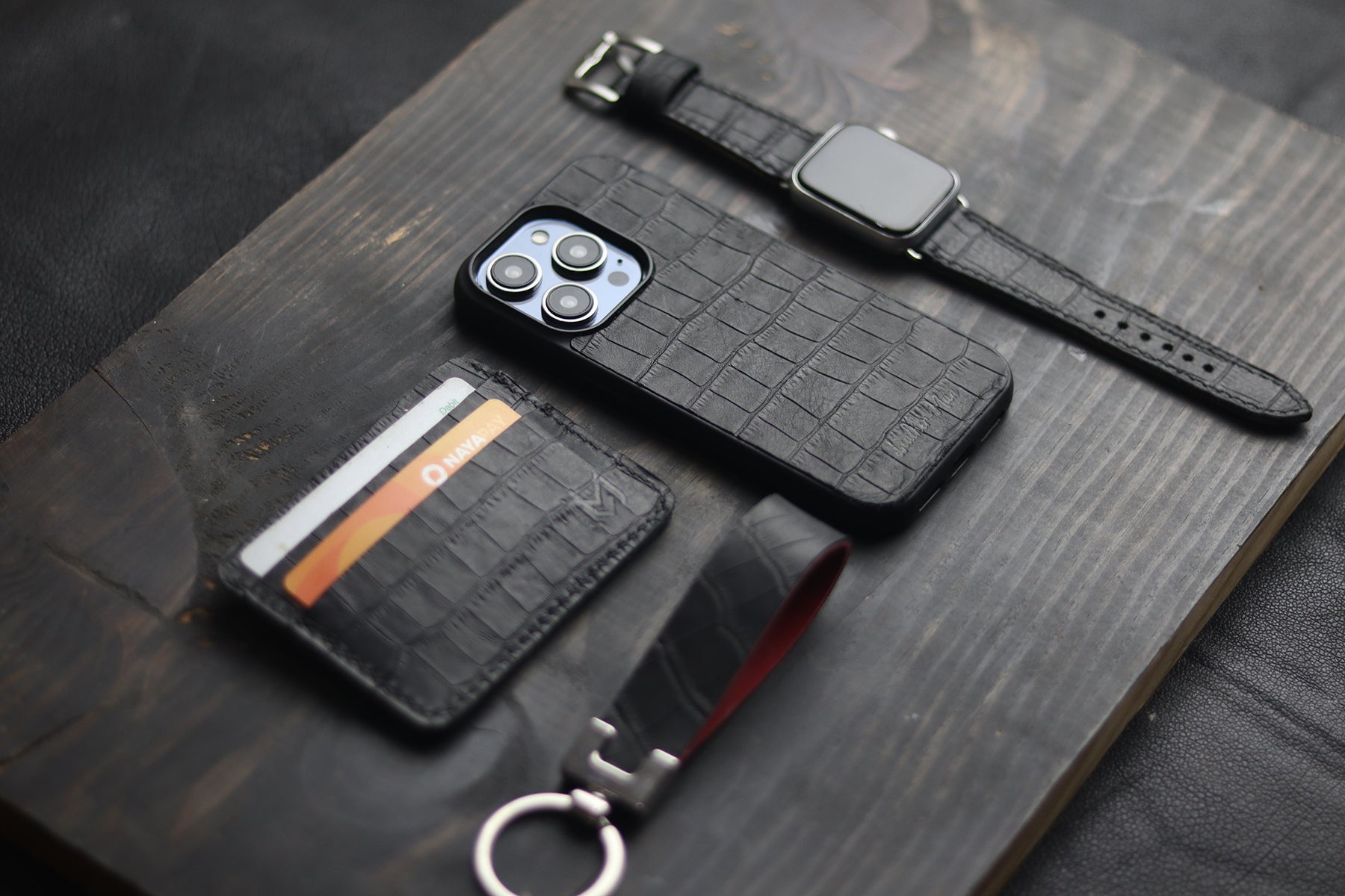 BLACK CROCO CLASSIC PHONE CASES