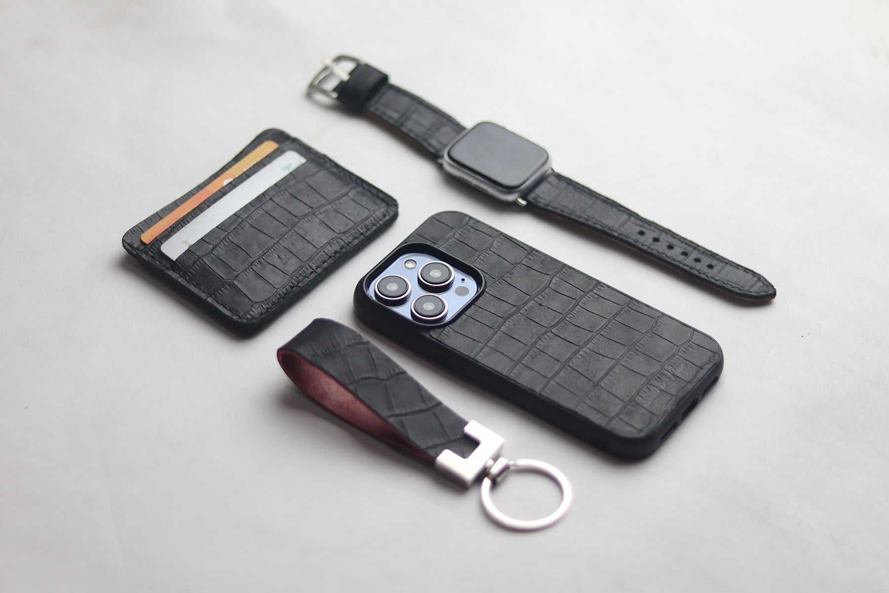 BLACK CROCO CLASSIC PHONE CASES