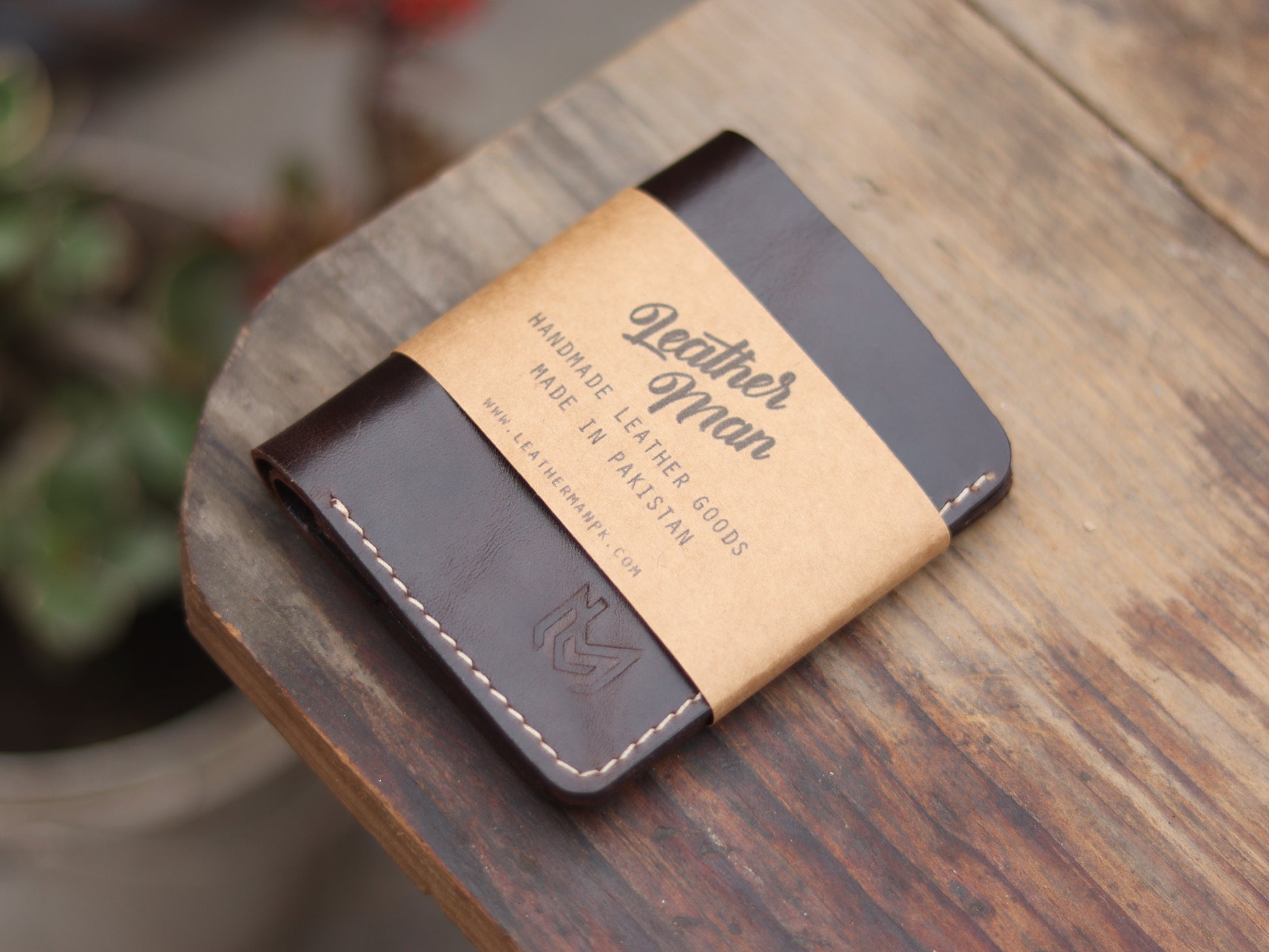 "TRIDENT CLASSIC MINI" RED, DEEP BLUE AND WALNUT
