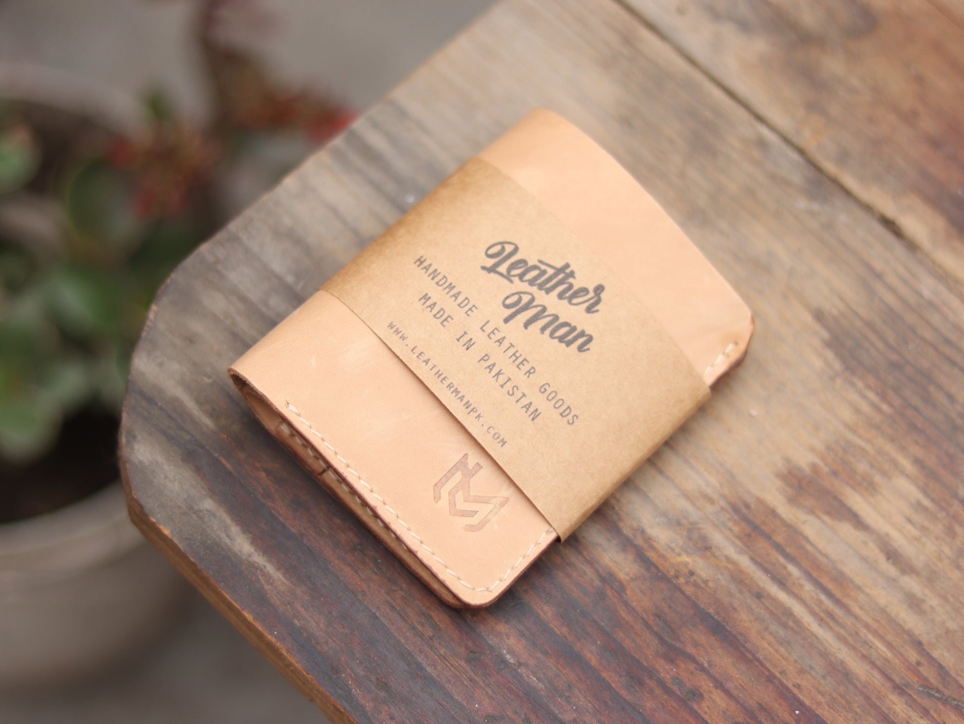 "TRIDENT CLASSIC MINI" NATURAL BUTTERO