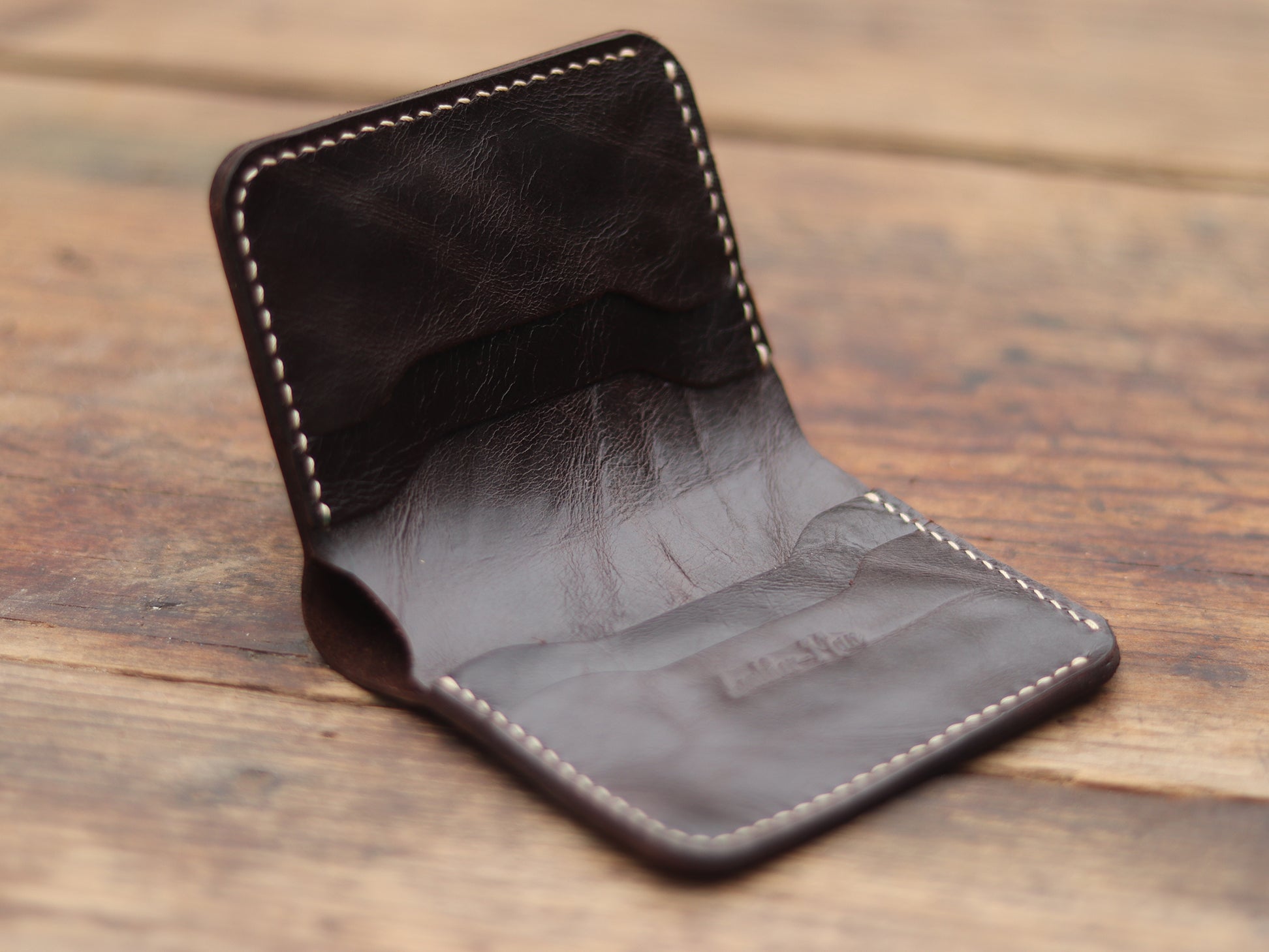 "TRIDENT MINI" WALNUT BROWN