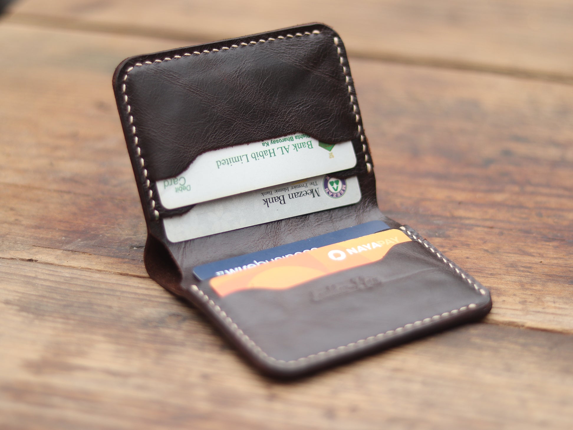 "TRIDENT MINI" WALNUT BROWN