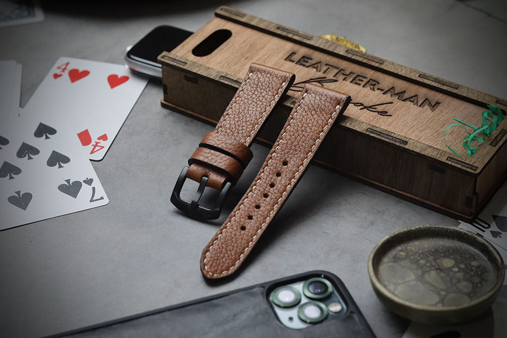 BROWN MINERVA FULL STITCHED