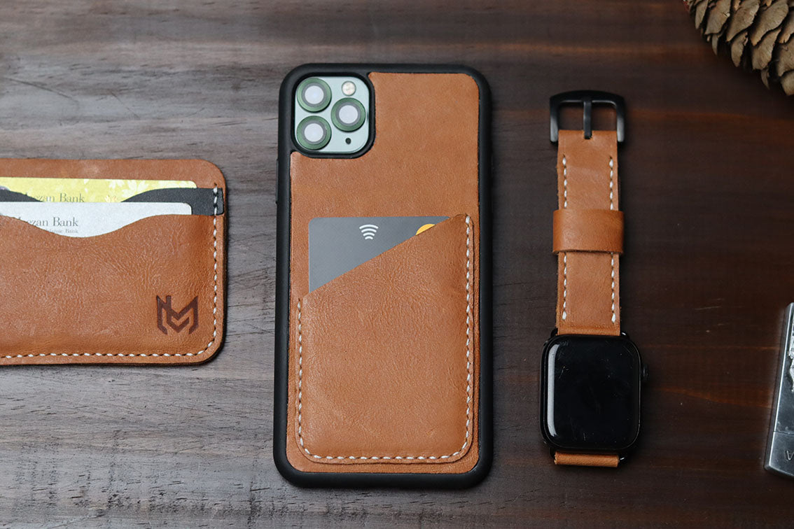 CARROT WALLET PHONE CASE