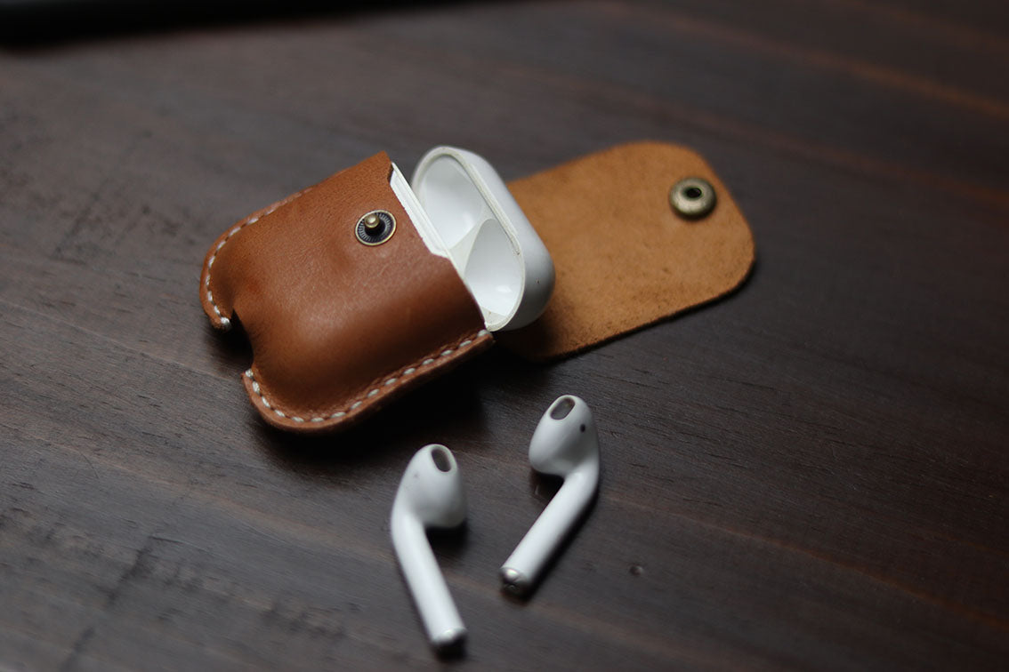 CARROT AIRPODS CASE