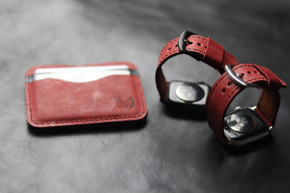 MINIMAL - PRISMATIC RED.