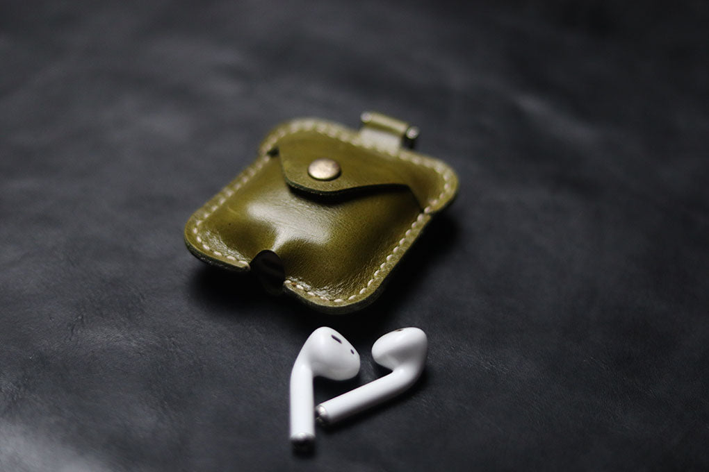 OLIVE GREEN AIRPODS CASE (FULL BODY PROTECTION)