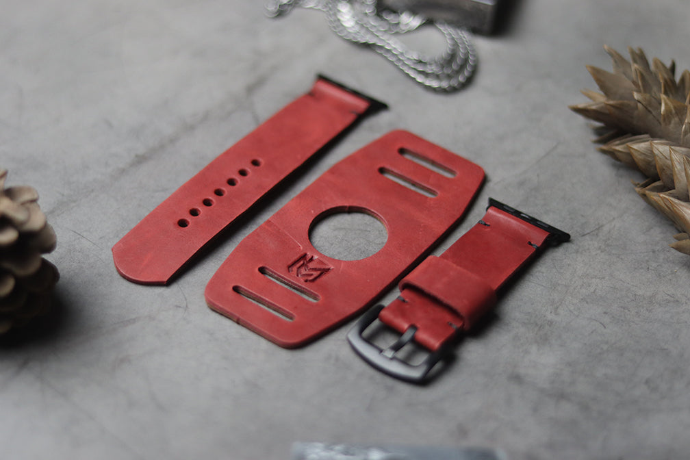 "C1" LEATHER CUFF STRAPS - PRISMATIC RED