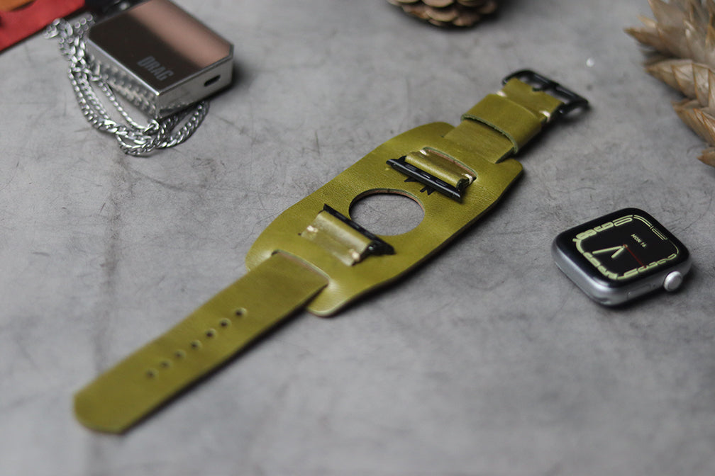 "C1" LEATHER CUFF STRAPS - OLIVE GREEN