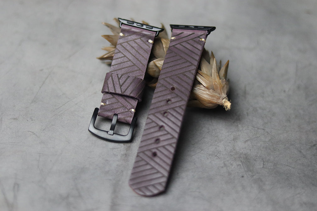 "E1" ENGRAVED STRAPS - BOUSENBERRY