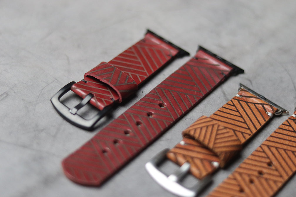 "E1" ENGRAVED STRAPS - PRISMATIC RED