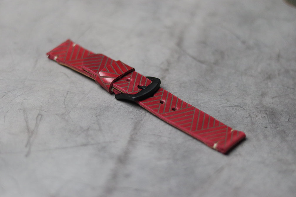 "E1" ENGRAVED STRAPS - CHERRY