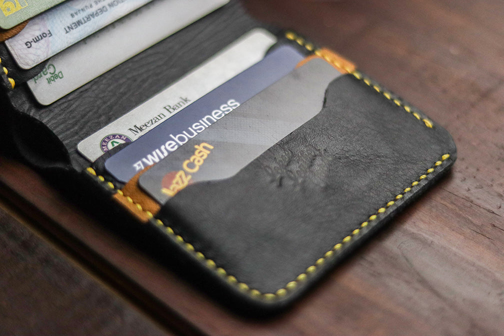 "TRIDENT" BLACK & MUSTARD