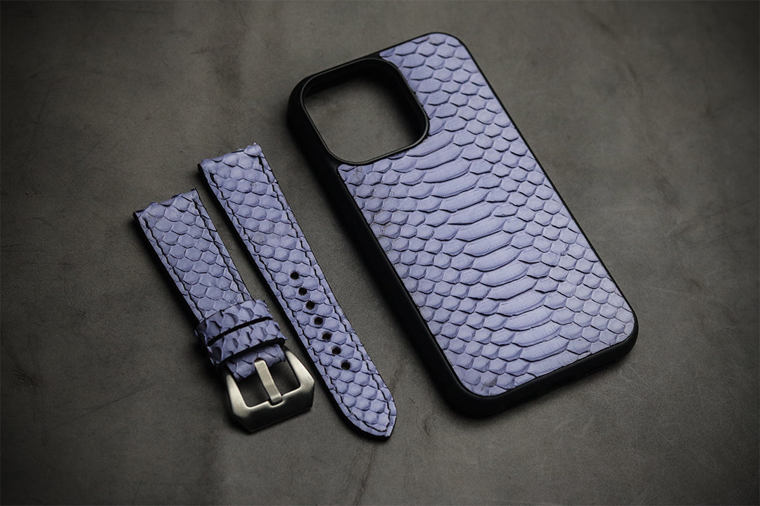 LAVENDER PURPLE SNAKE SKIN PHONE CASE