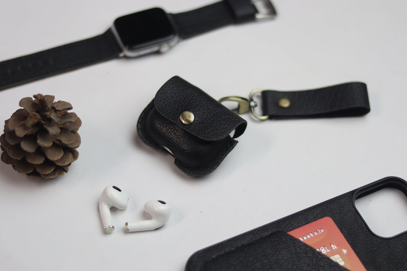 ITALIAN CHEVRE BLACK AIRPODS CASE