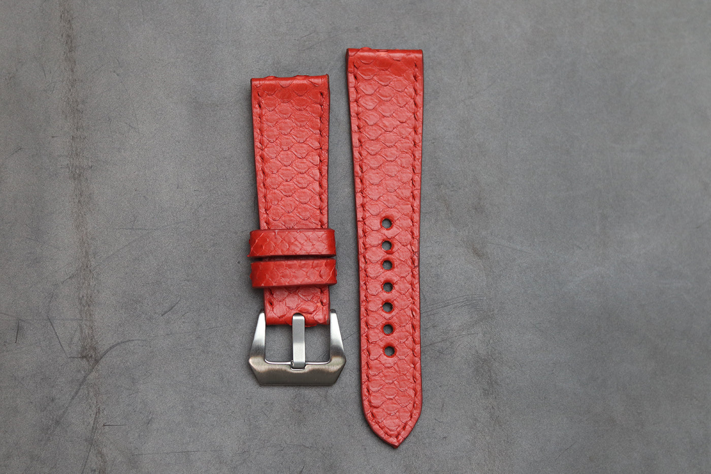 SCARLETT RED SNAKE SKIN FULL STITCHED