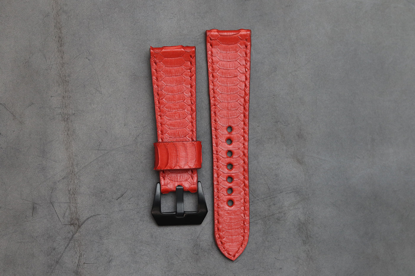 SCARLETT RED SNAKE SKIN FULL STITCHED (CENTER SCALE)