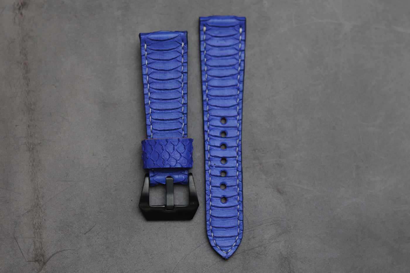 LAPIS BLUE SNAKE SKIN FULL STITCHED (CENTER SCALE)