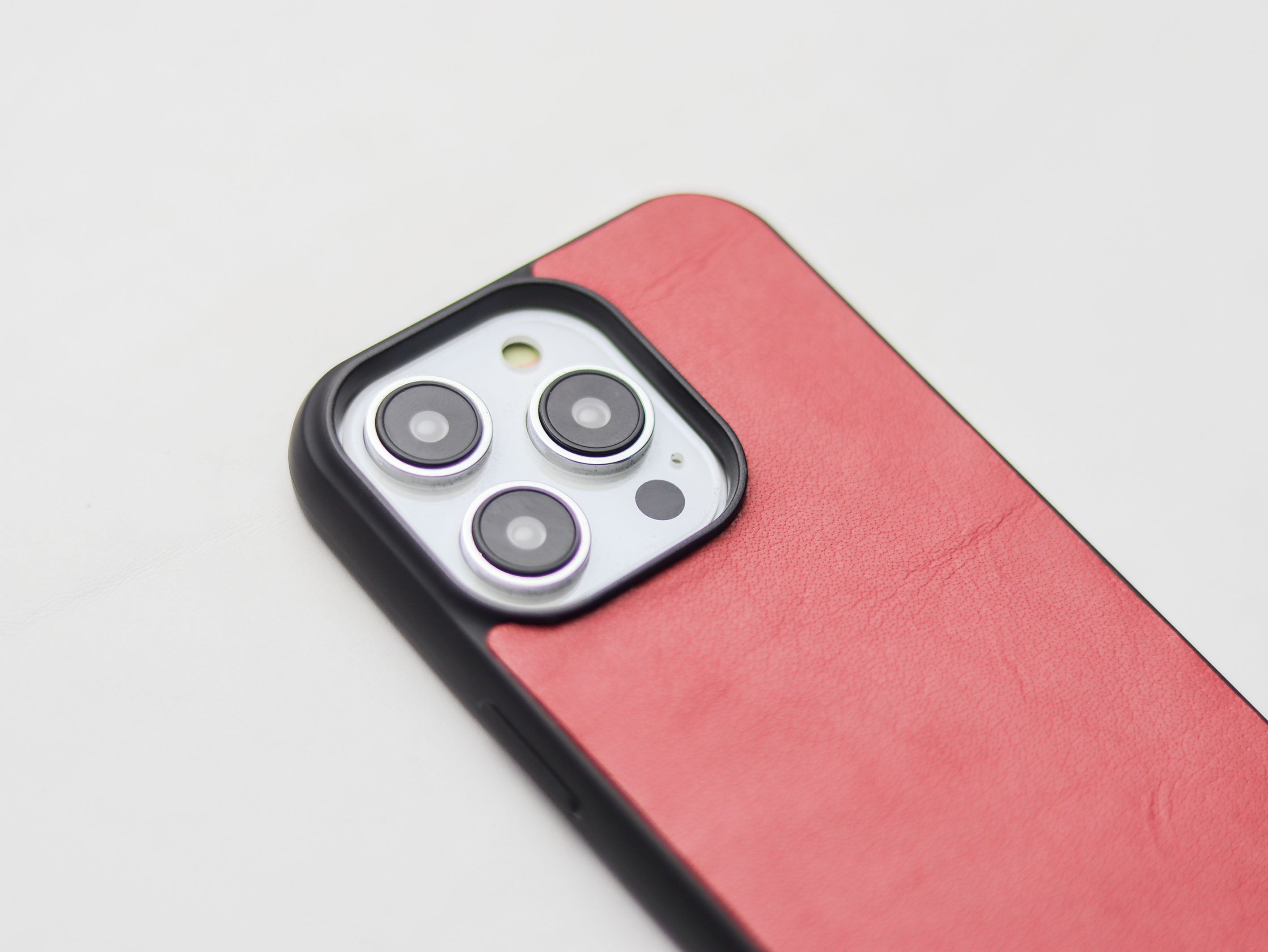 FLAMINGO PINK LEATHER - CLASSIC PHONE CASE